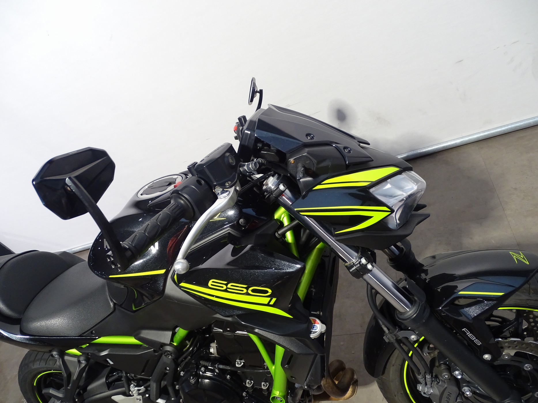 KAWASAKI Z 650