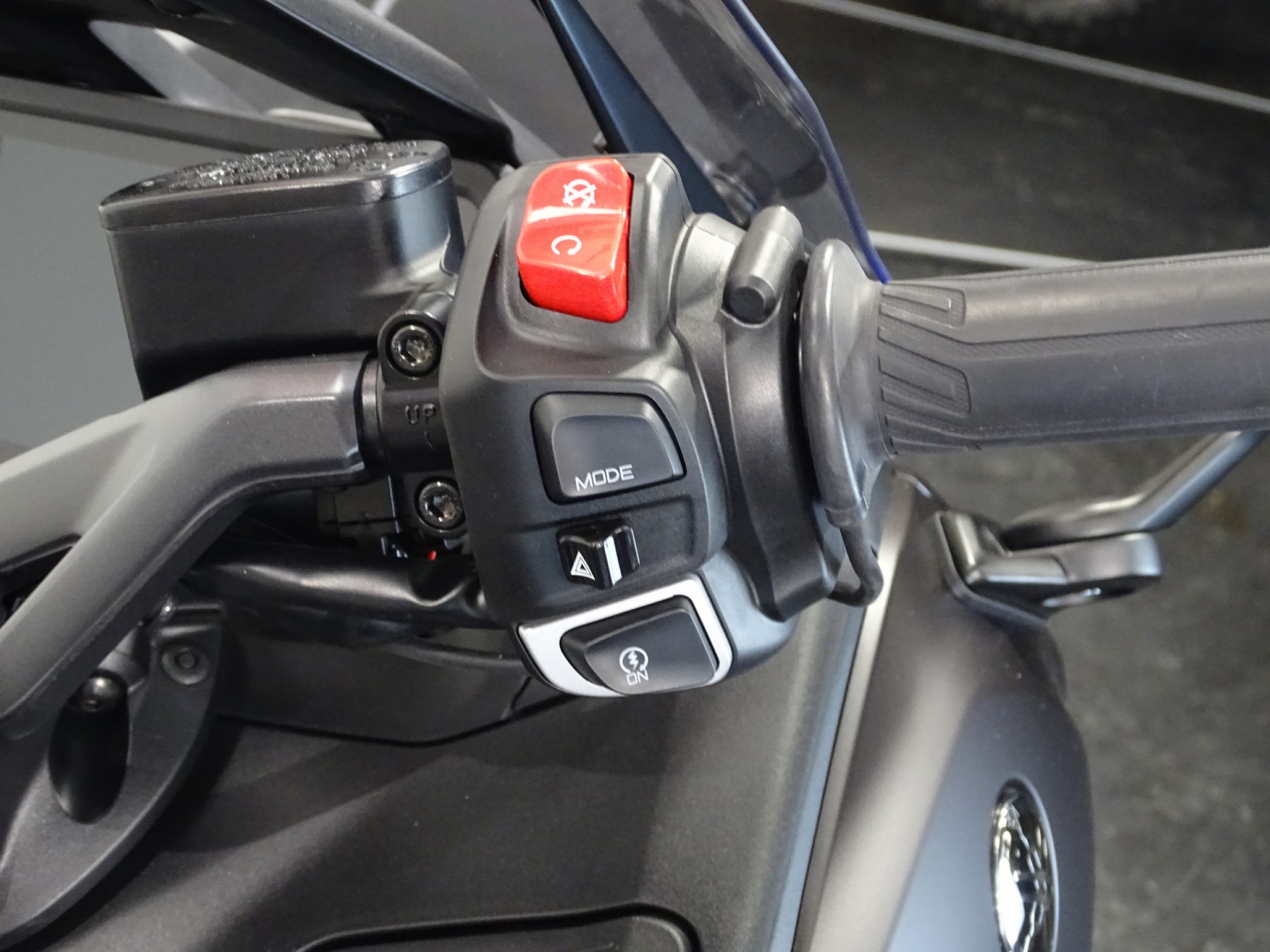 YAMAHA T-MAX TECH MAX