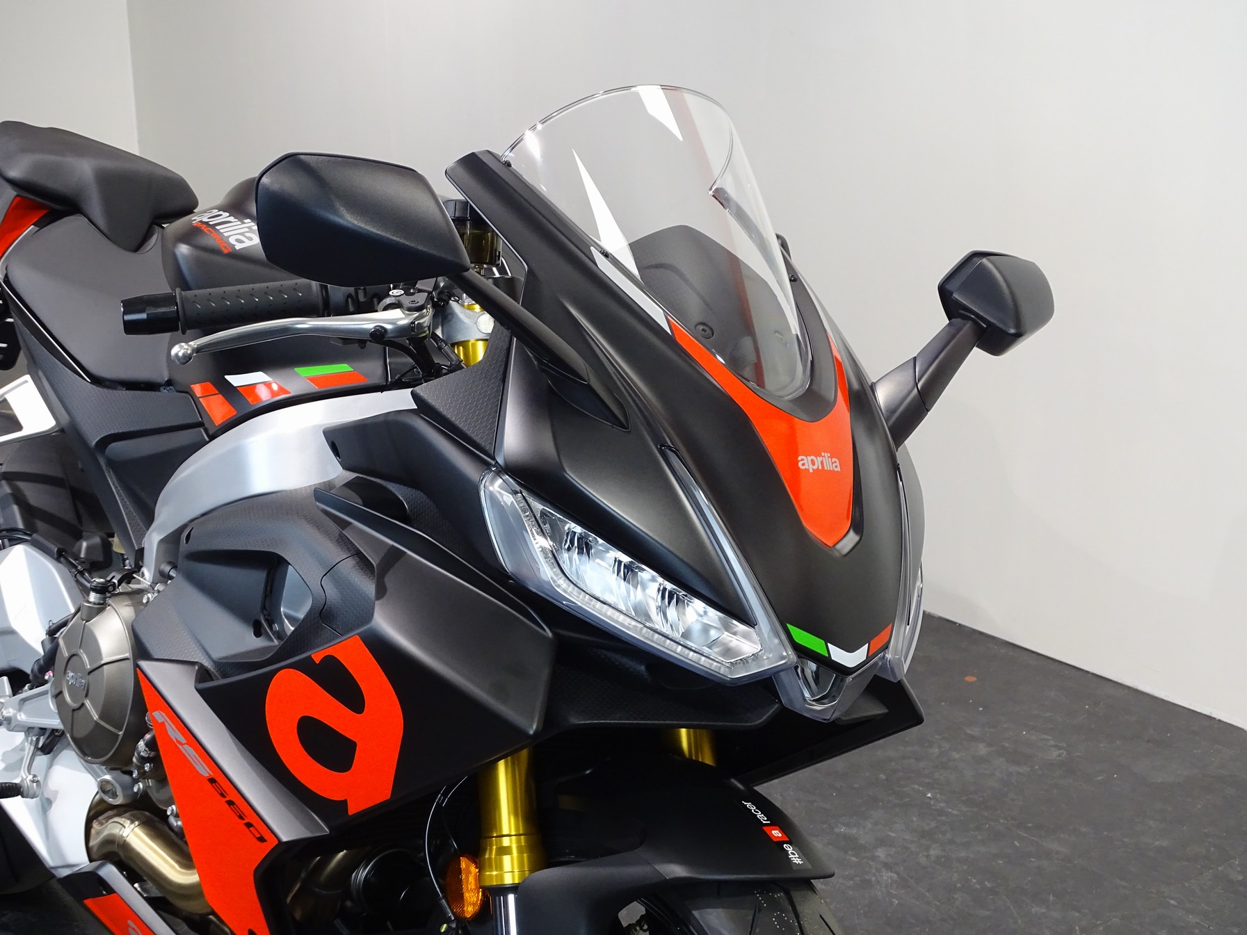 APRILIA RS 660