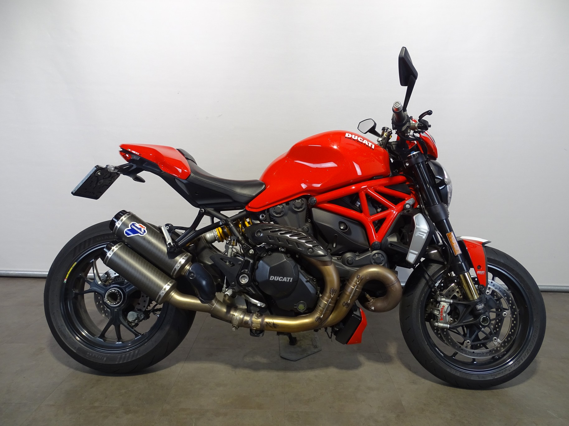 DUCATI M 1200 R