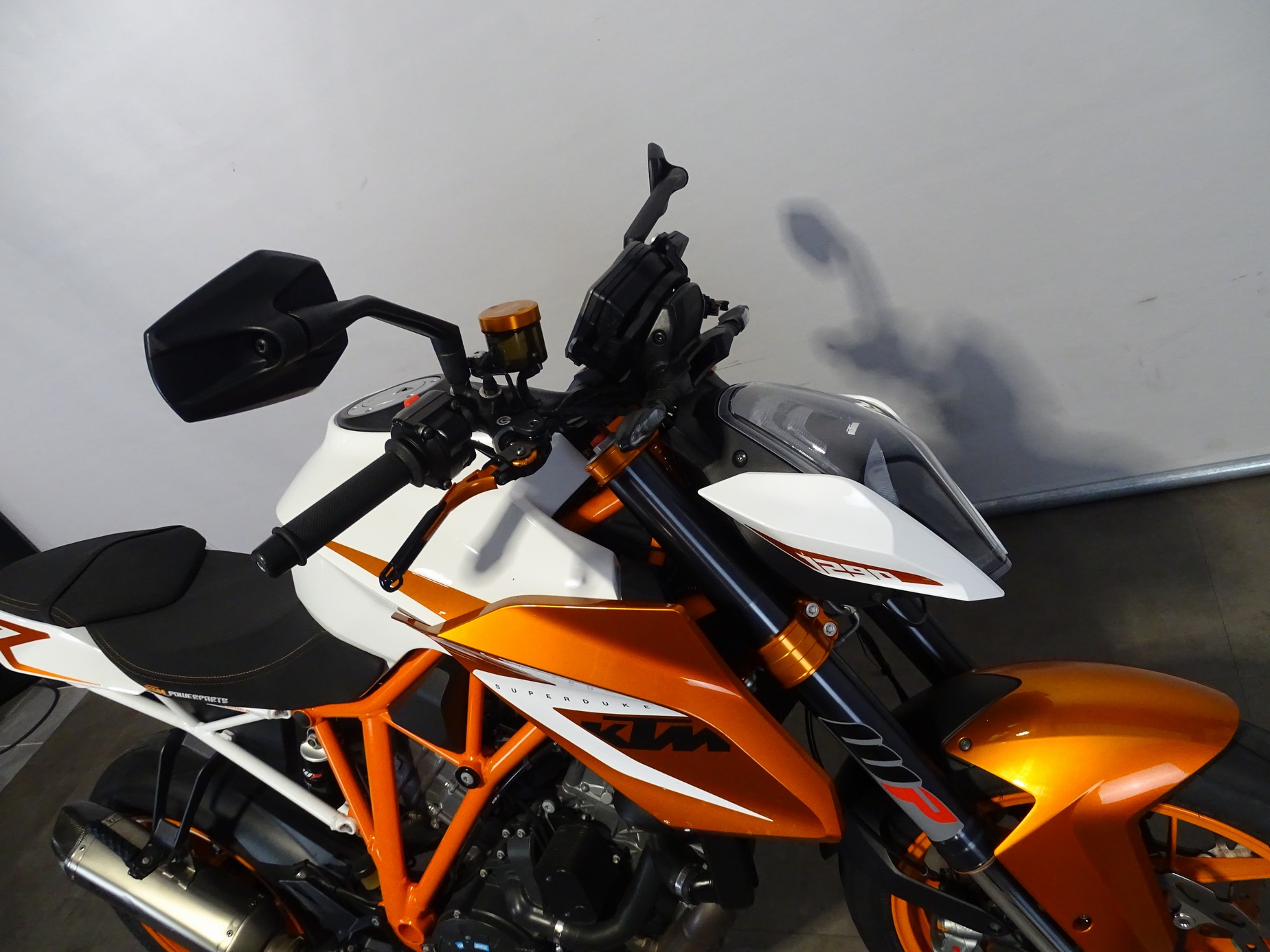 KTM 1290 SUPERDUKE R S.E. ABS