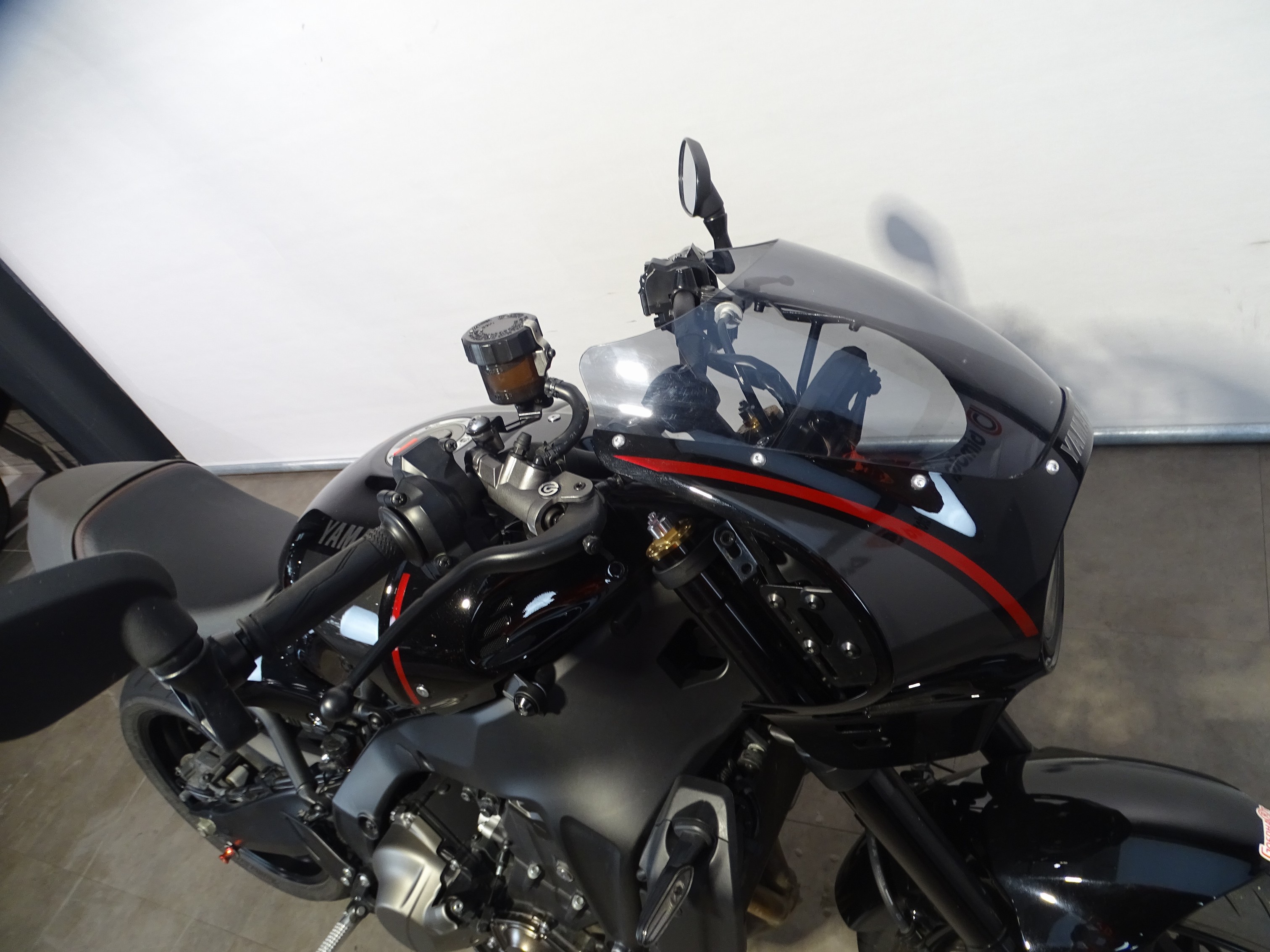 YAMAHA XSR 900