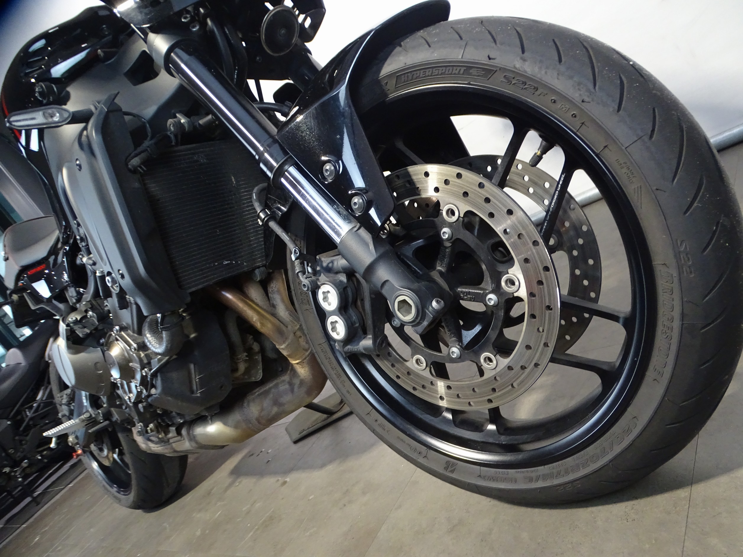 YAMAHA XSR 900