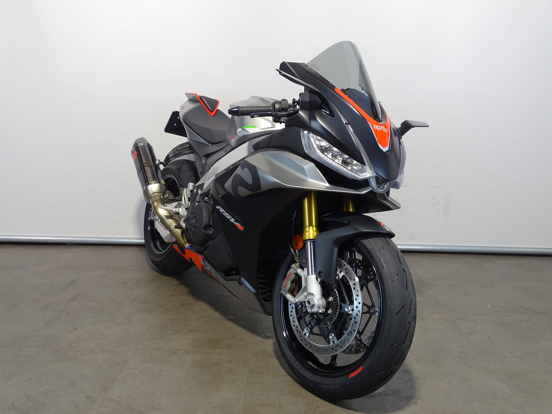 APRILIA RSV4