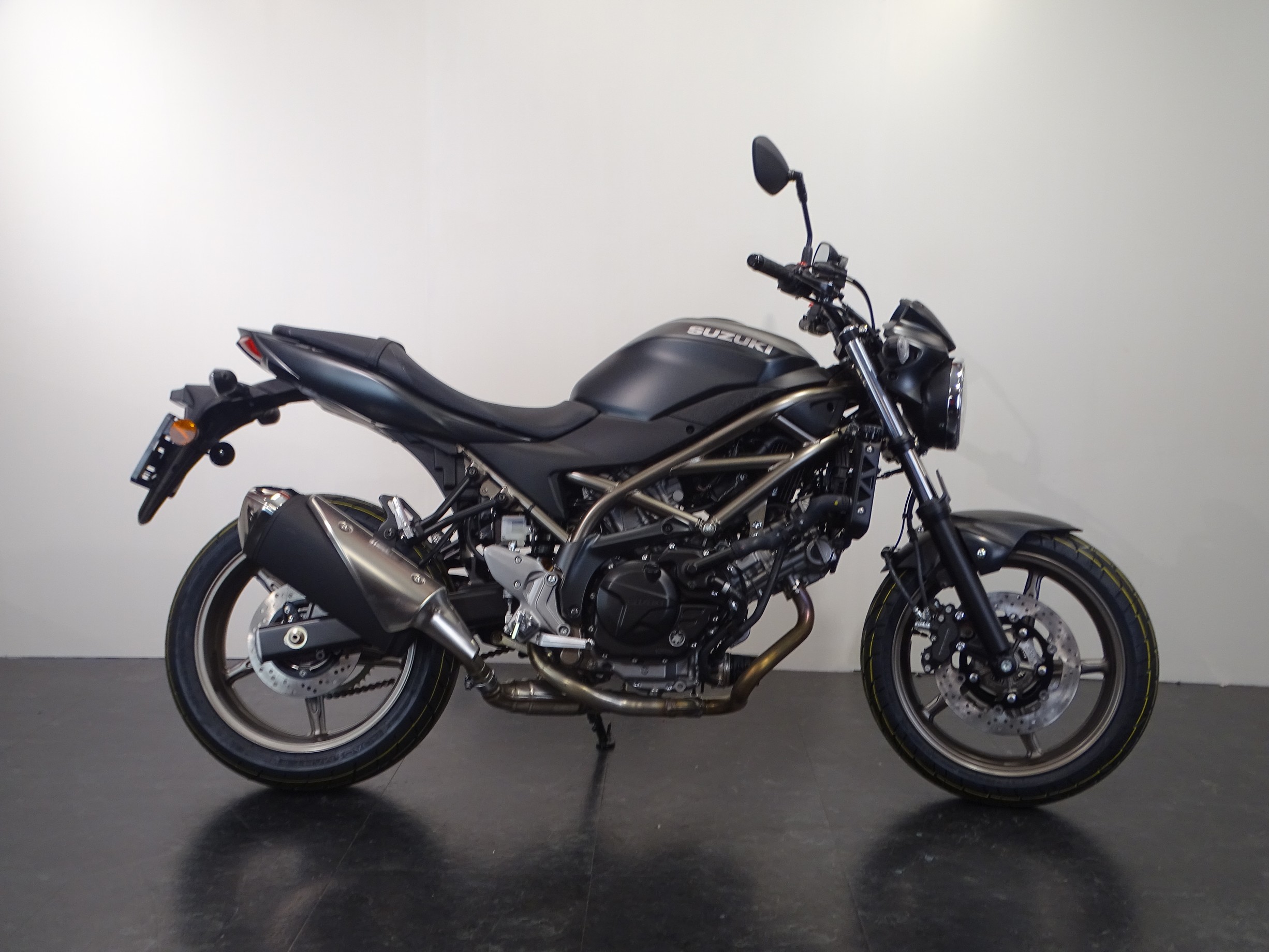 SUZUKI SV 650