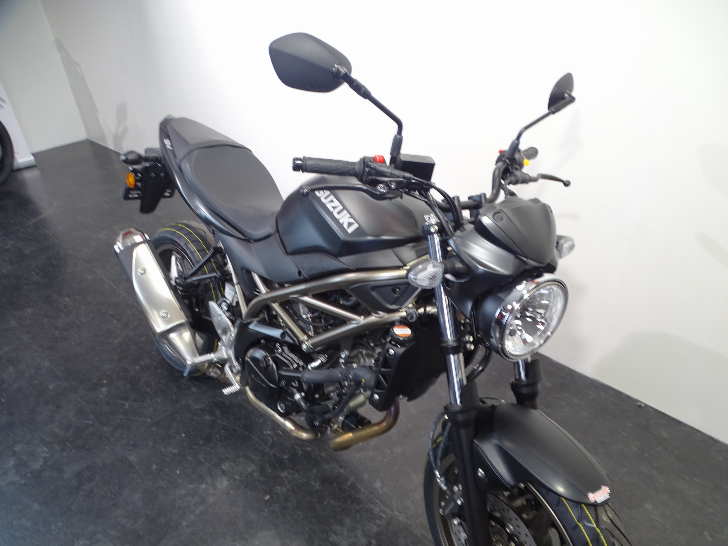 SUZUKI SV 650