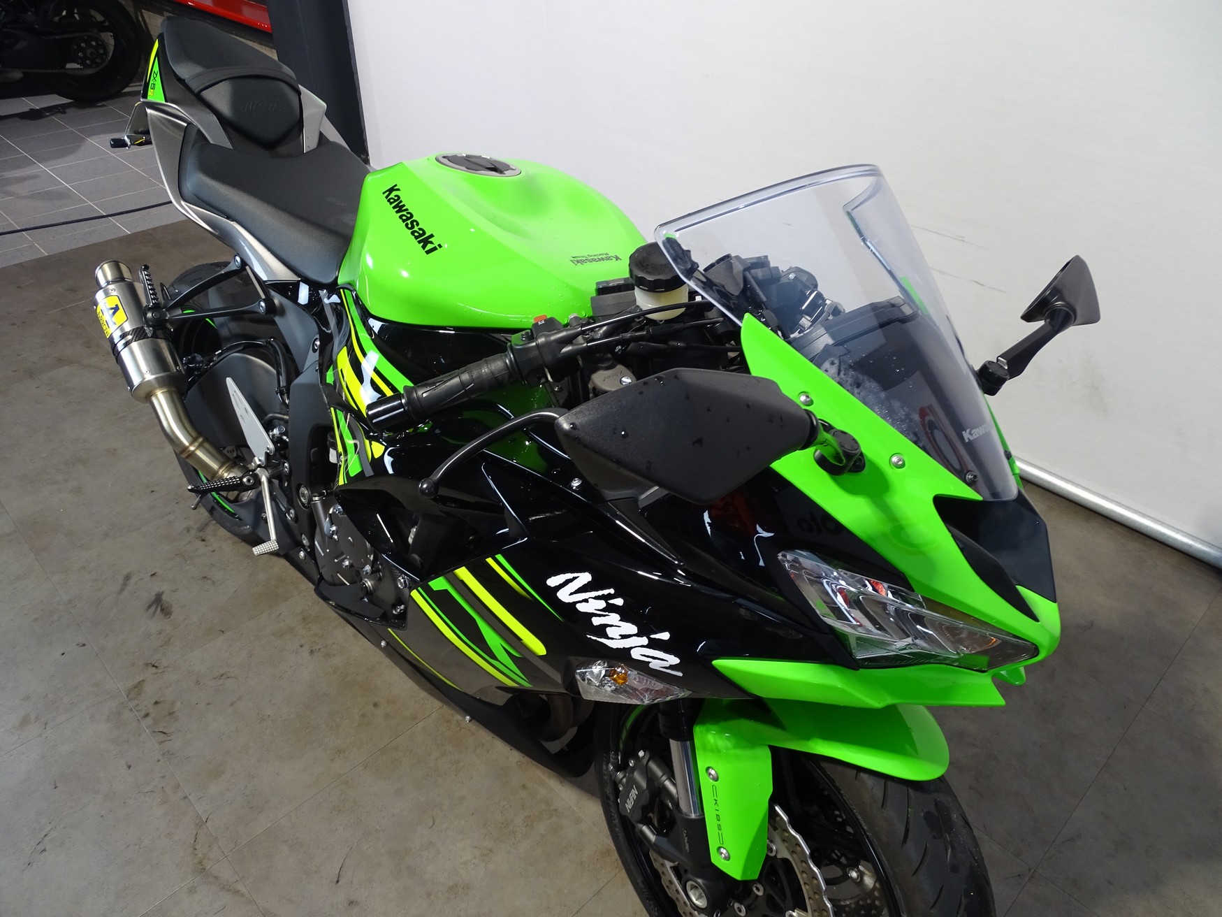 KAWASAKI NINJA ZX-6R