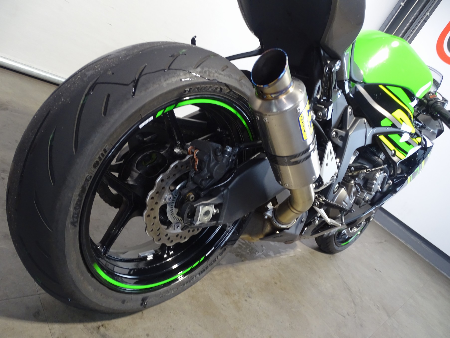 KAWASAKI NINJA ZX-6R