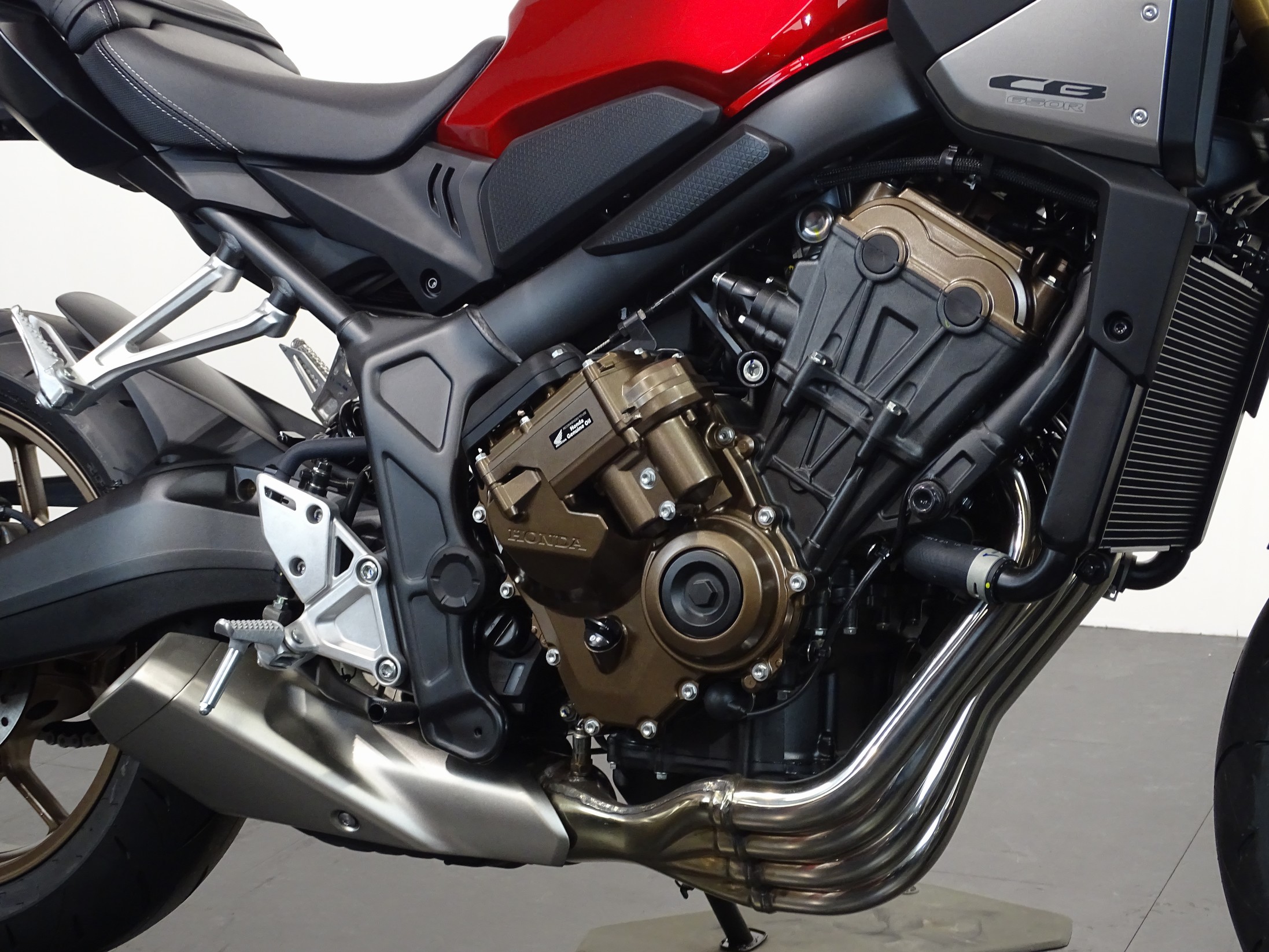 HONDA CB 650 R E-CLUTCH