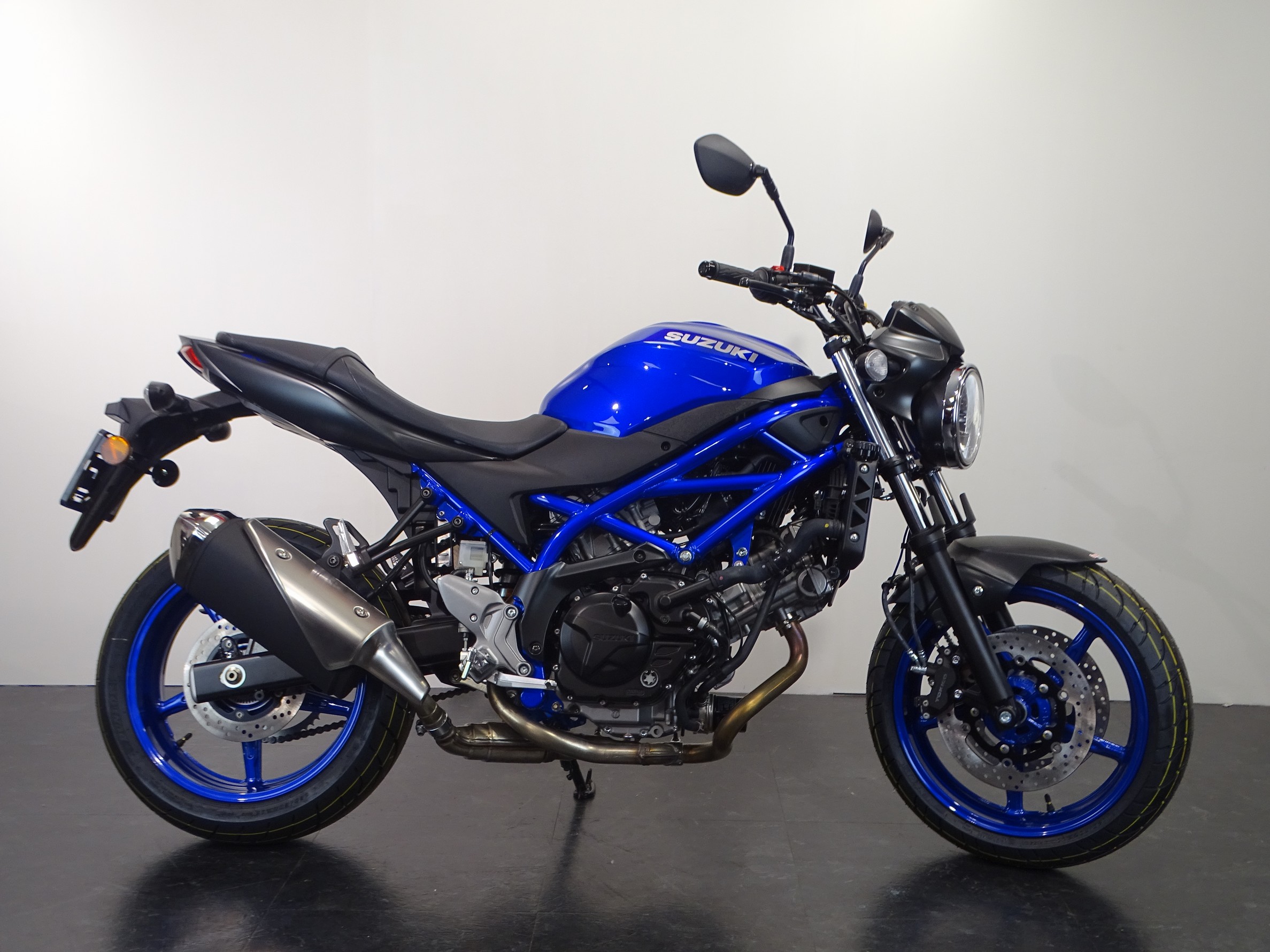 SUZUKI SV 650