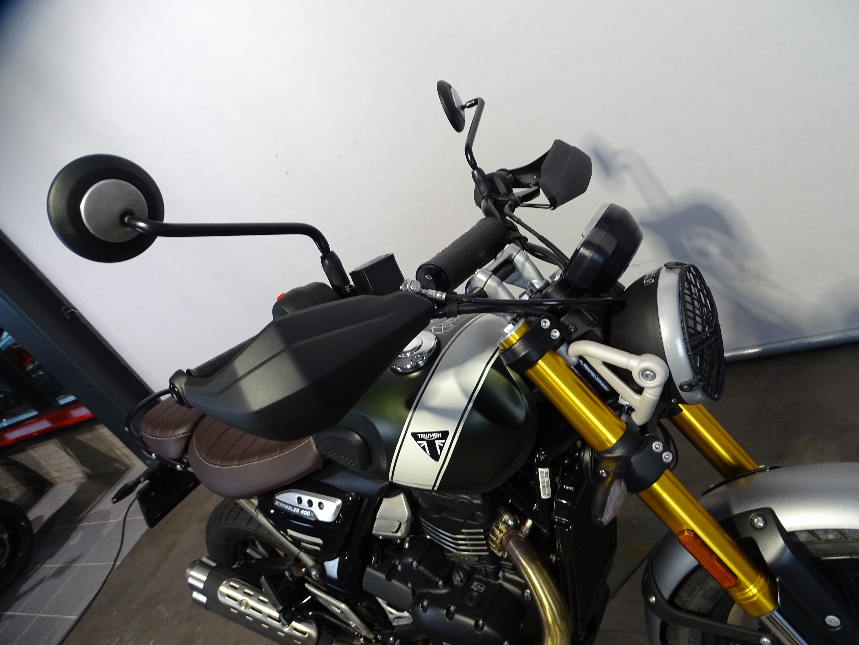 TRIUMPH SCRAMBLER 400 X