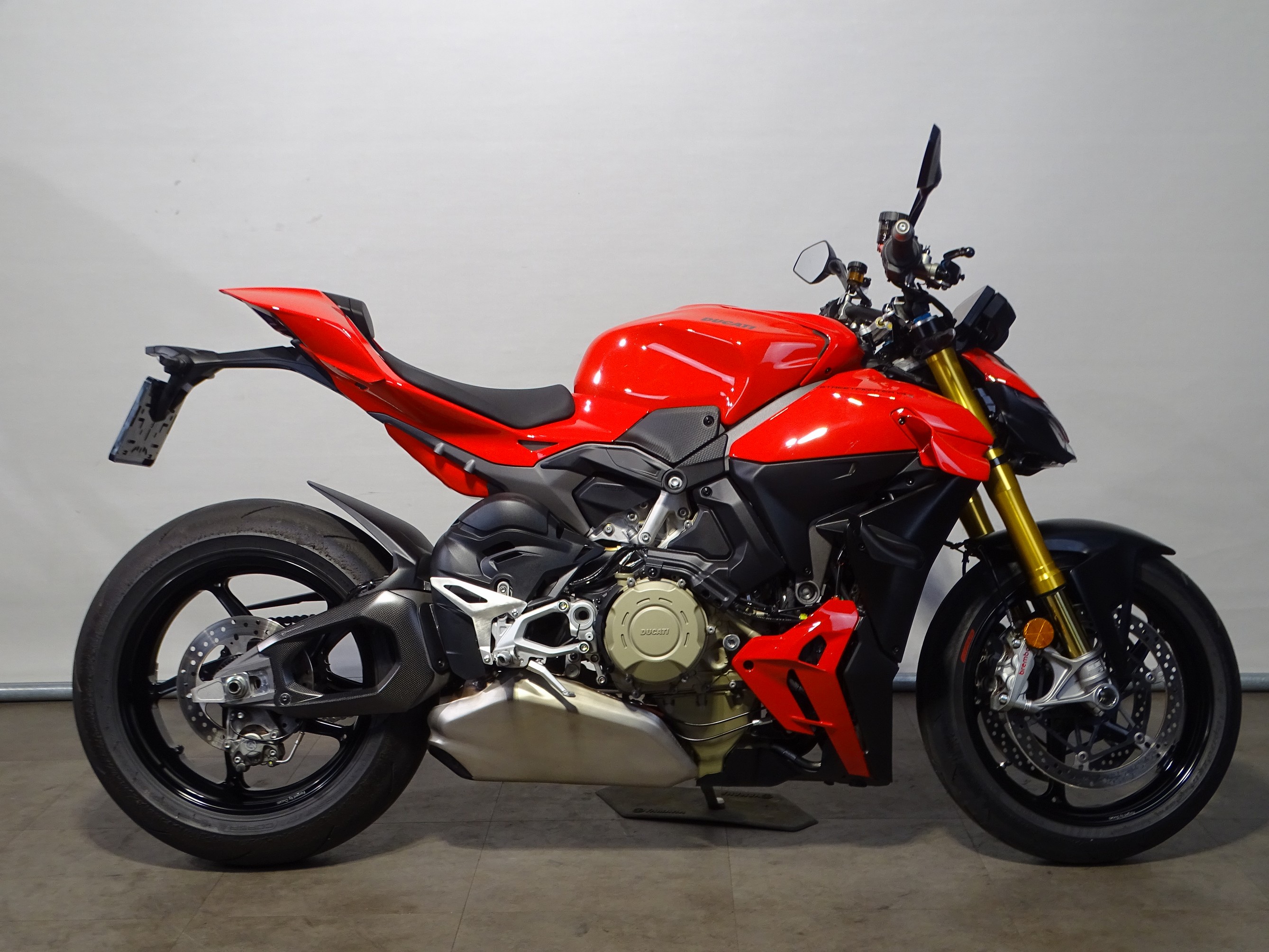 DUCATI STREETFIGHTER V4 S