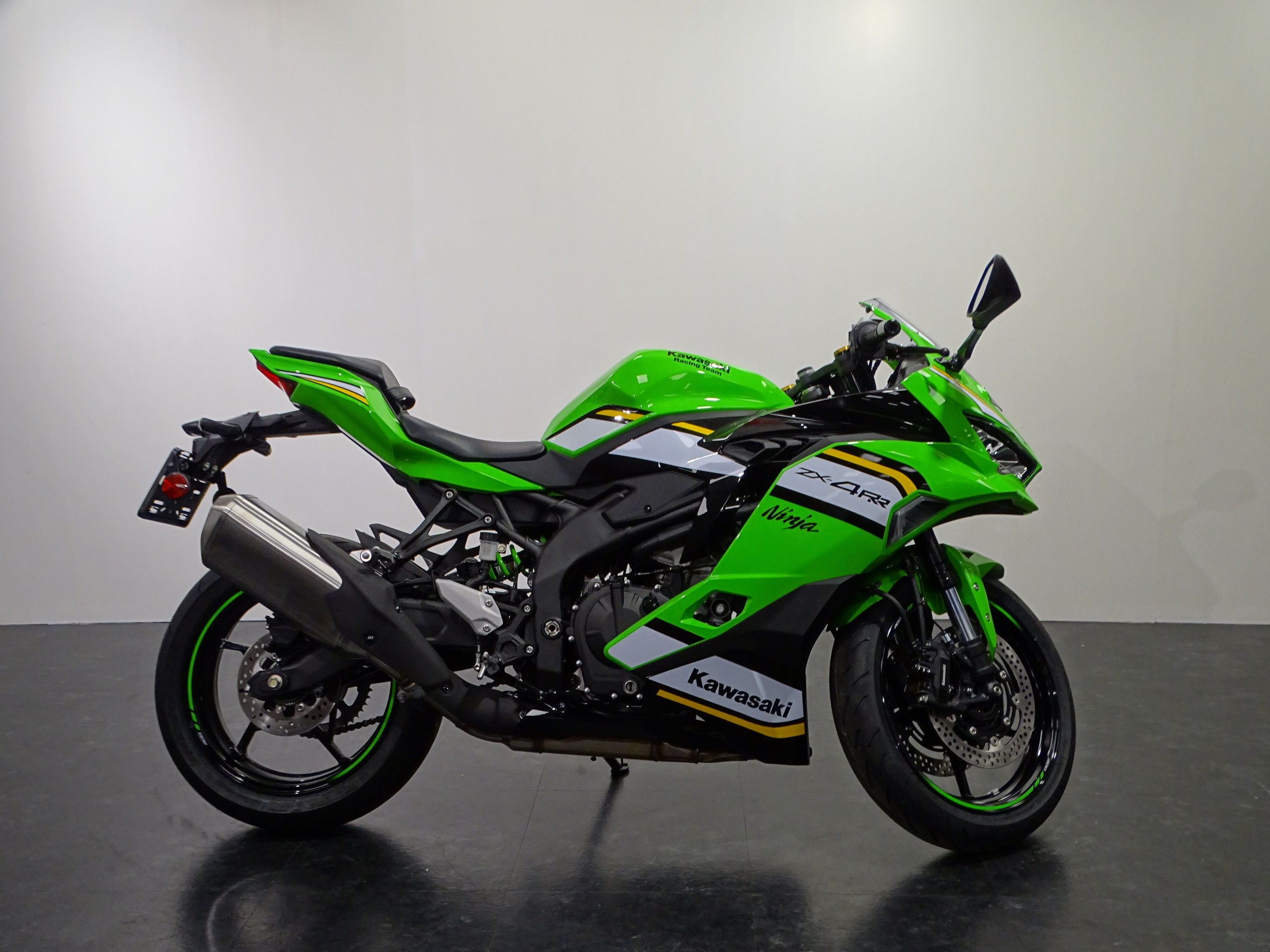 KAWASAKI ZX-4 RR