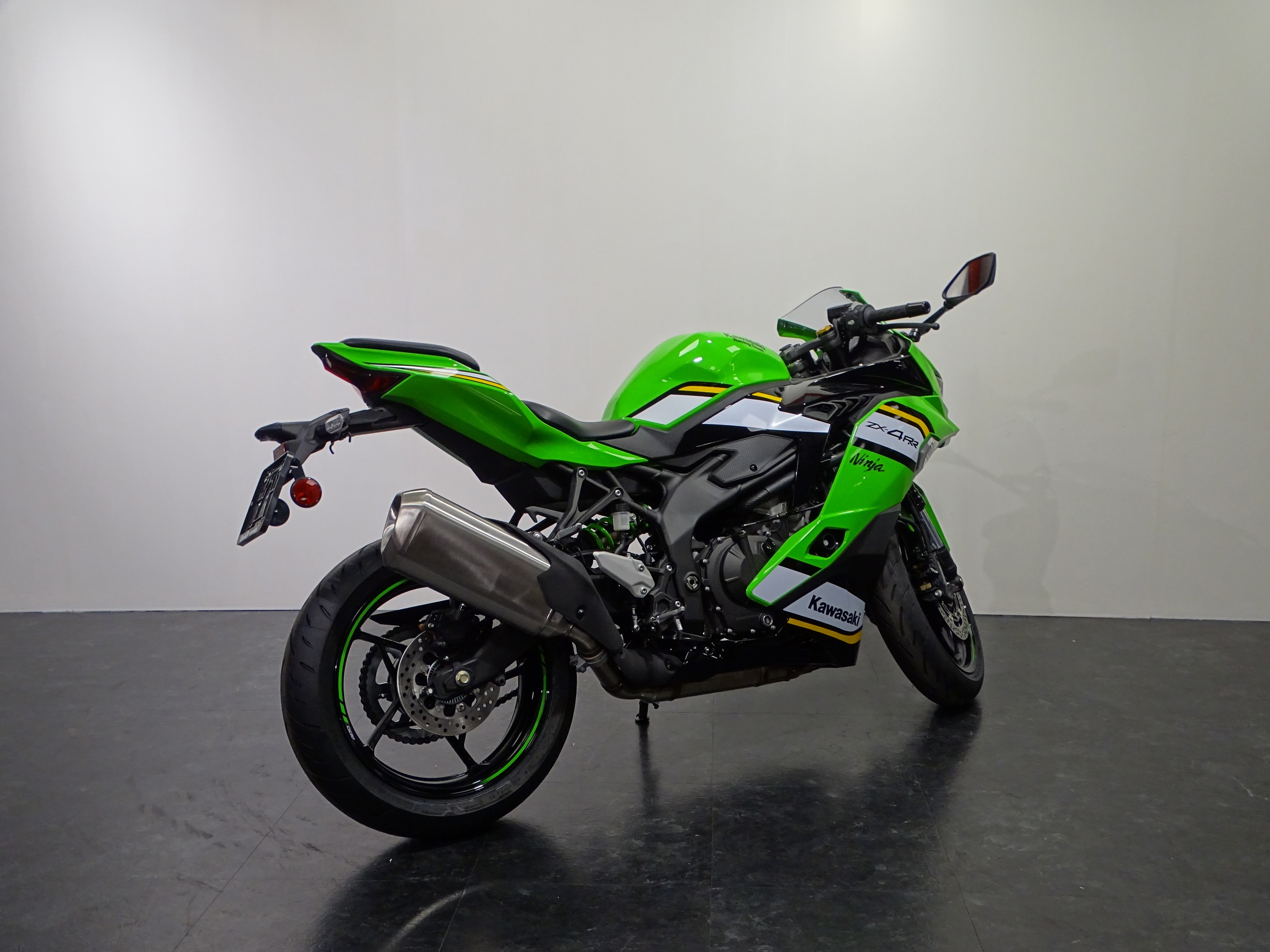 KAWASAKI ZX-4 RR