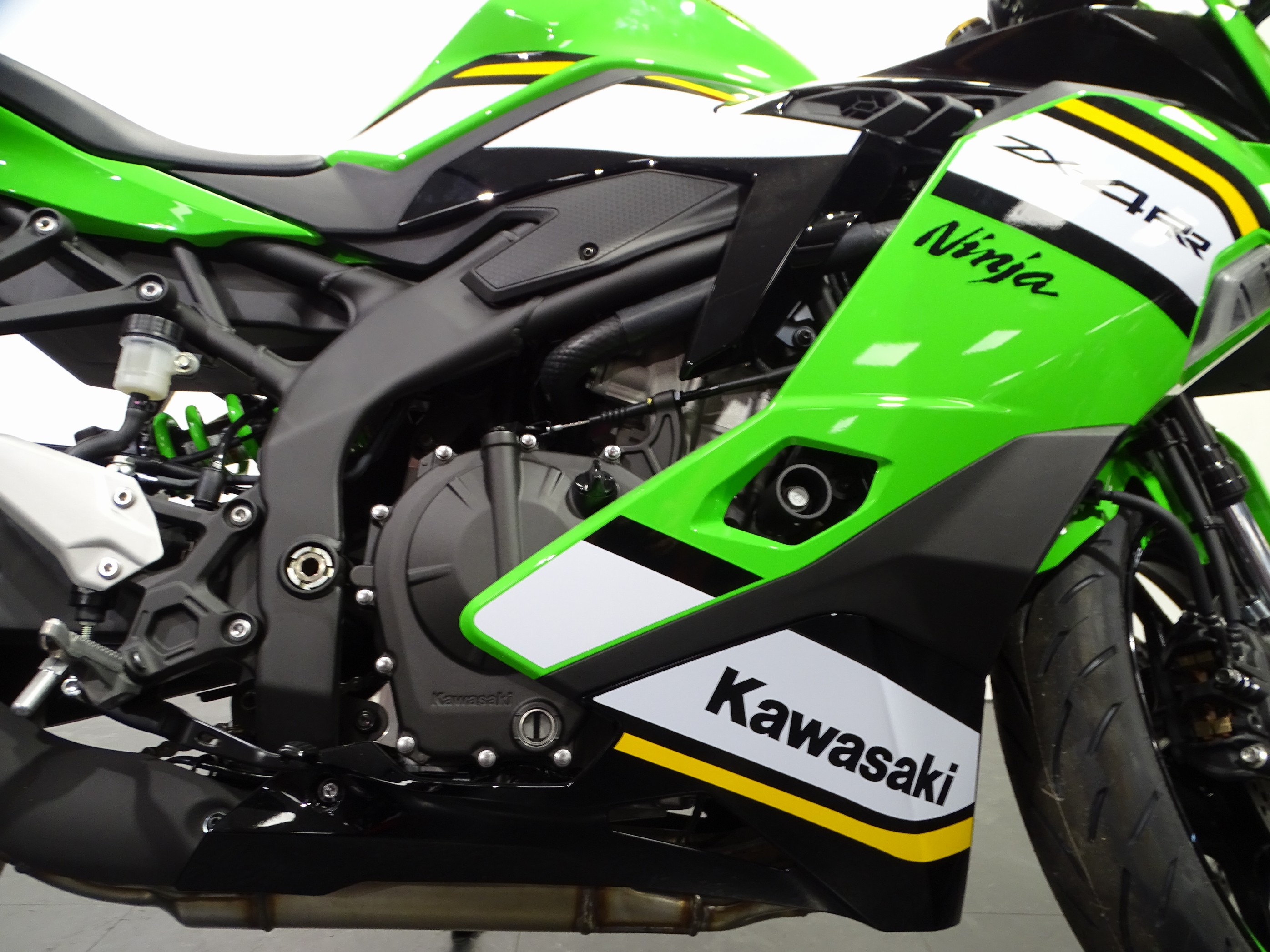 KAWASAKI ZX-4 RR