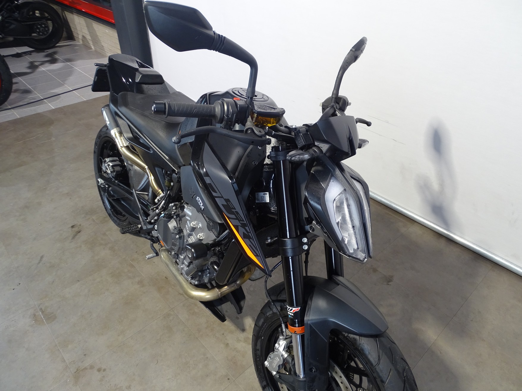 KTM 890 DUKE