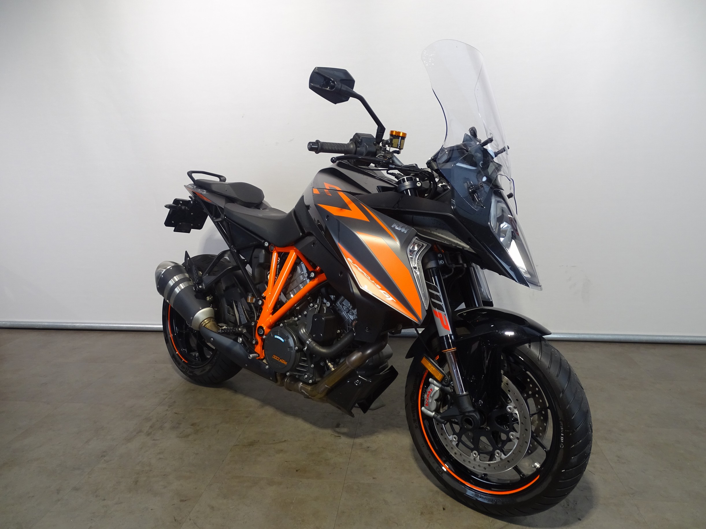 KTM 1290 SUPER DUKE GT