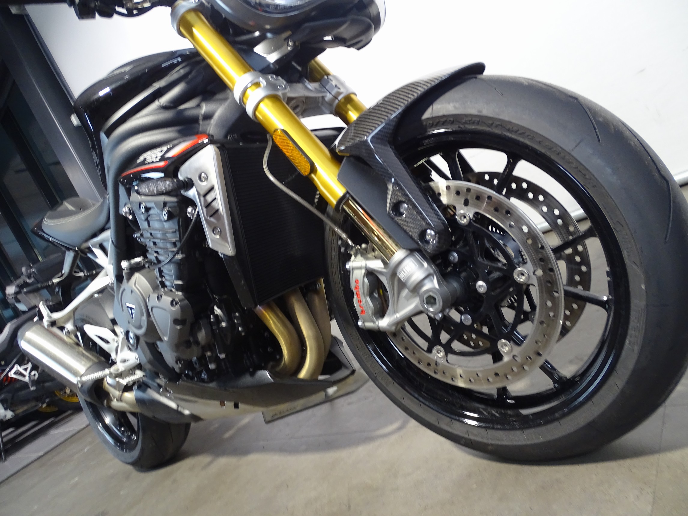 TRIUMPH SPEED TRIPLE 1200 RS