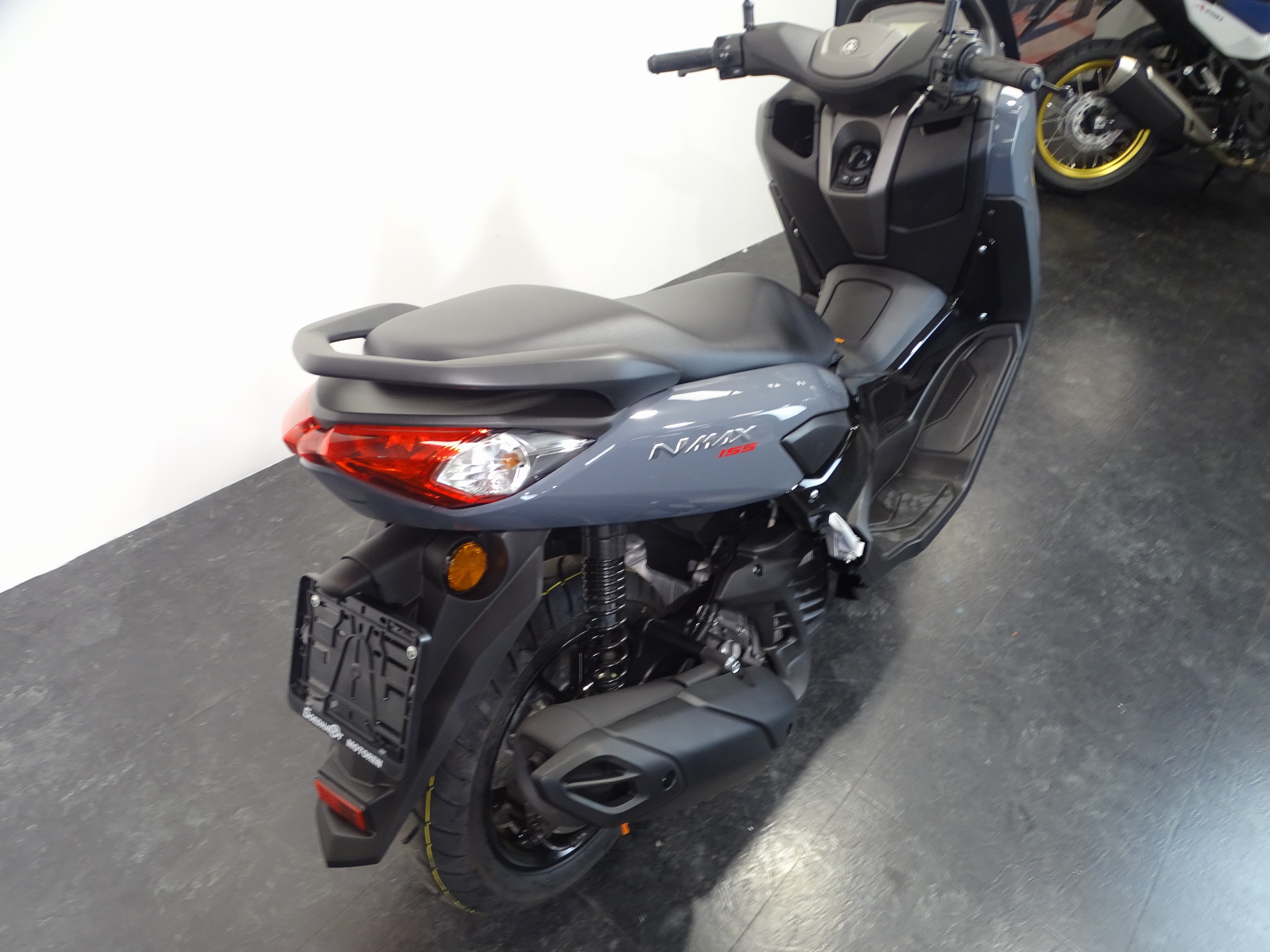 YAMAHA NMAX 155