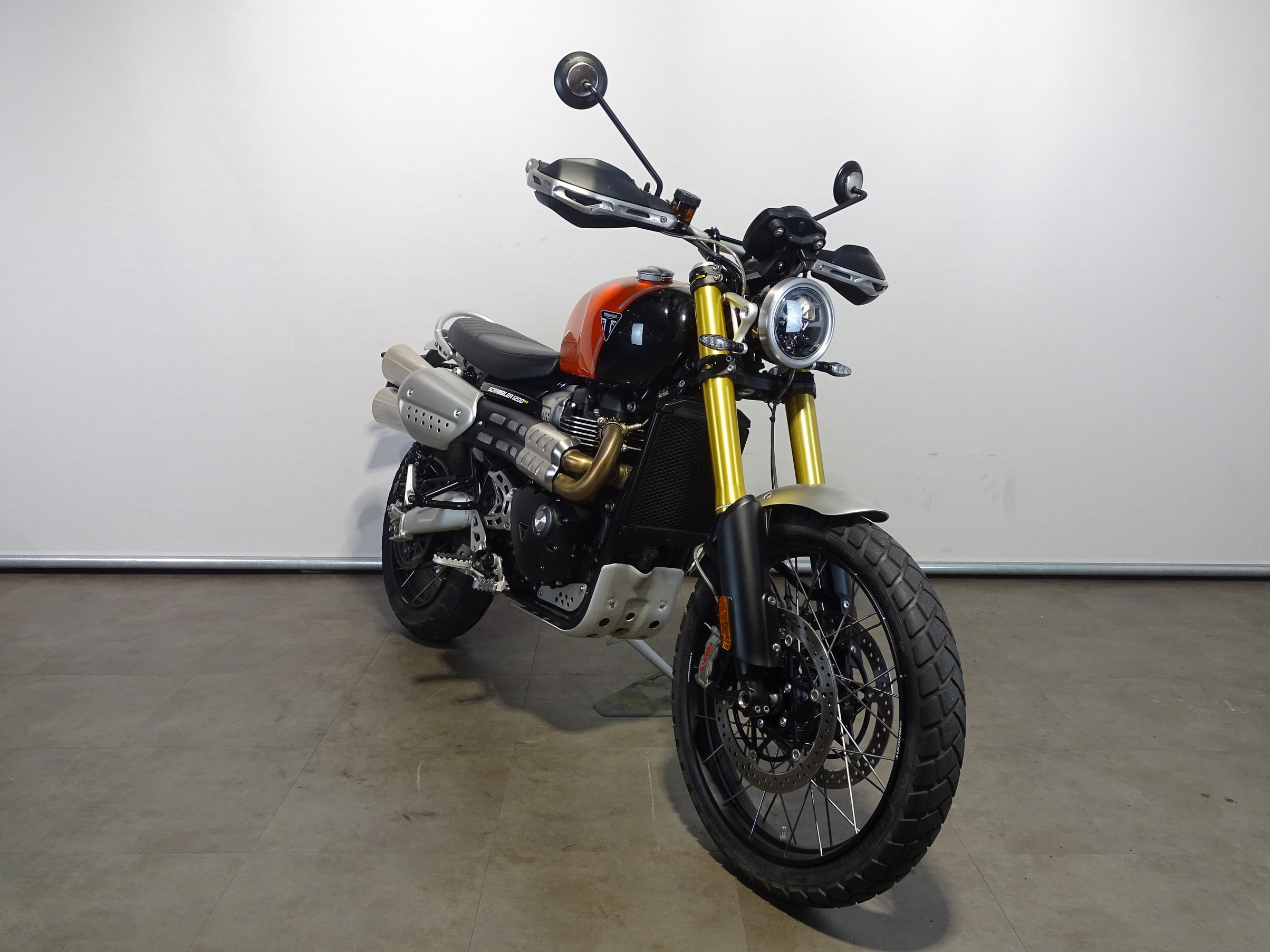 TRIUMPH SCRAMBLER 1200 XE