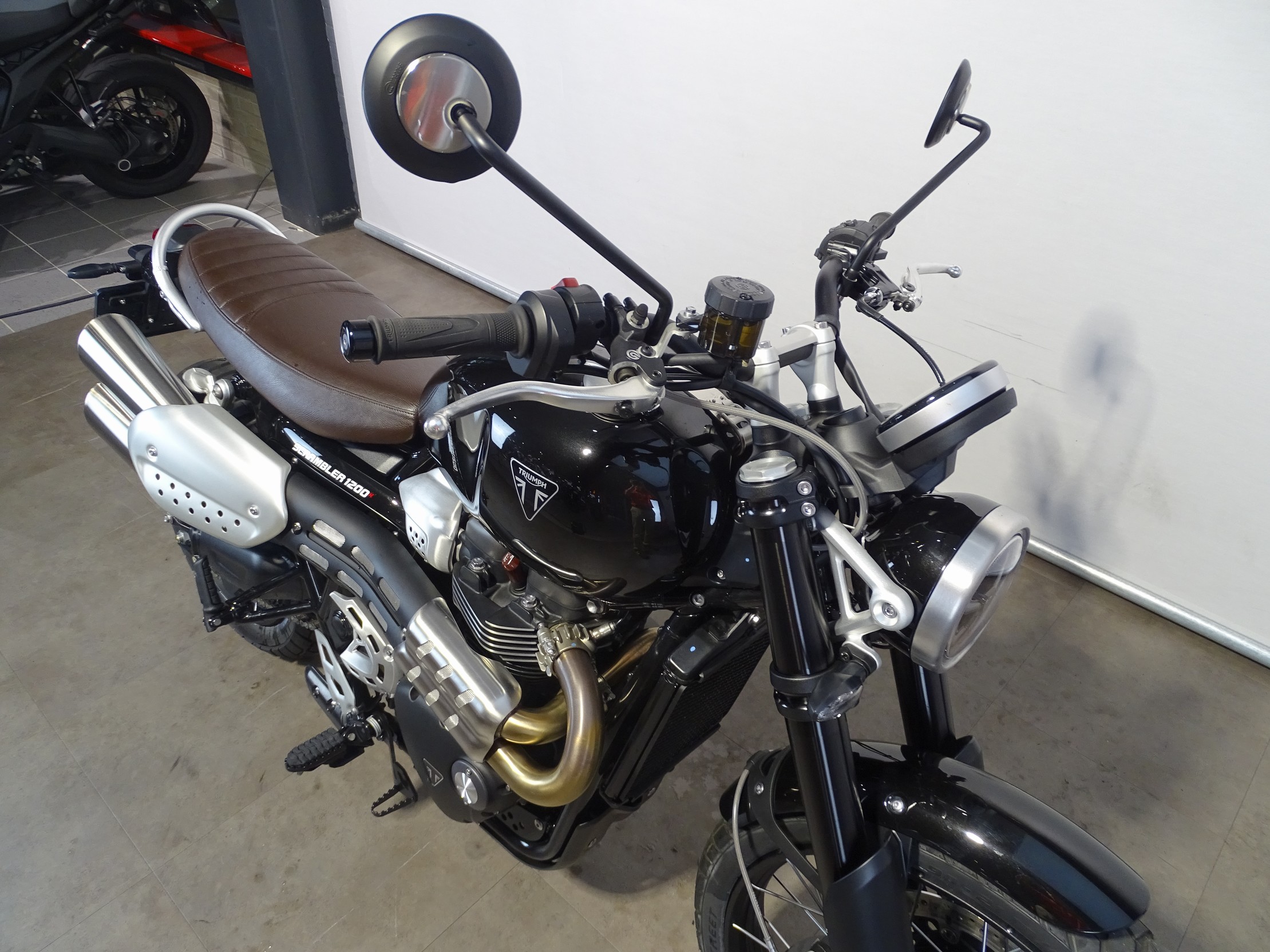 TRIUMPH SCRAMBLER 1200 X