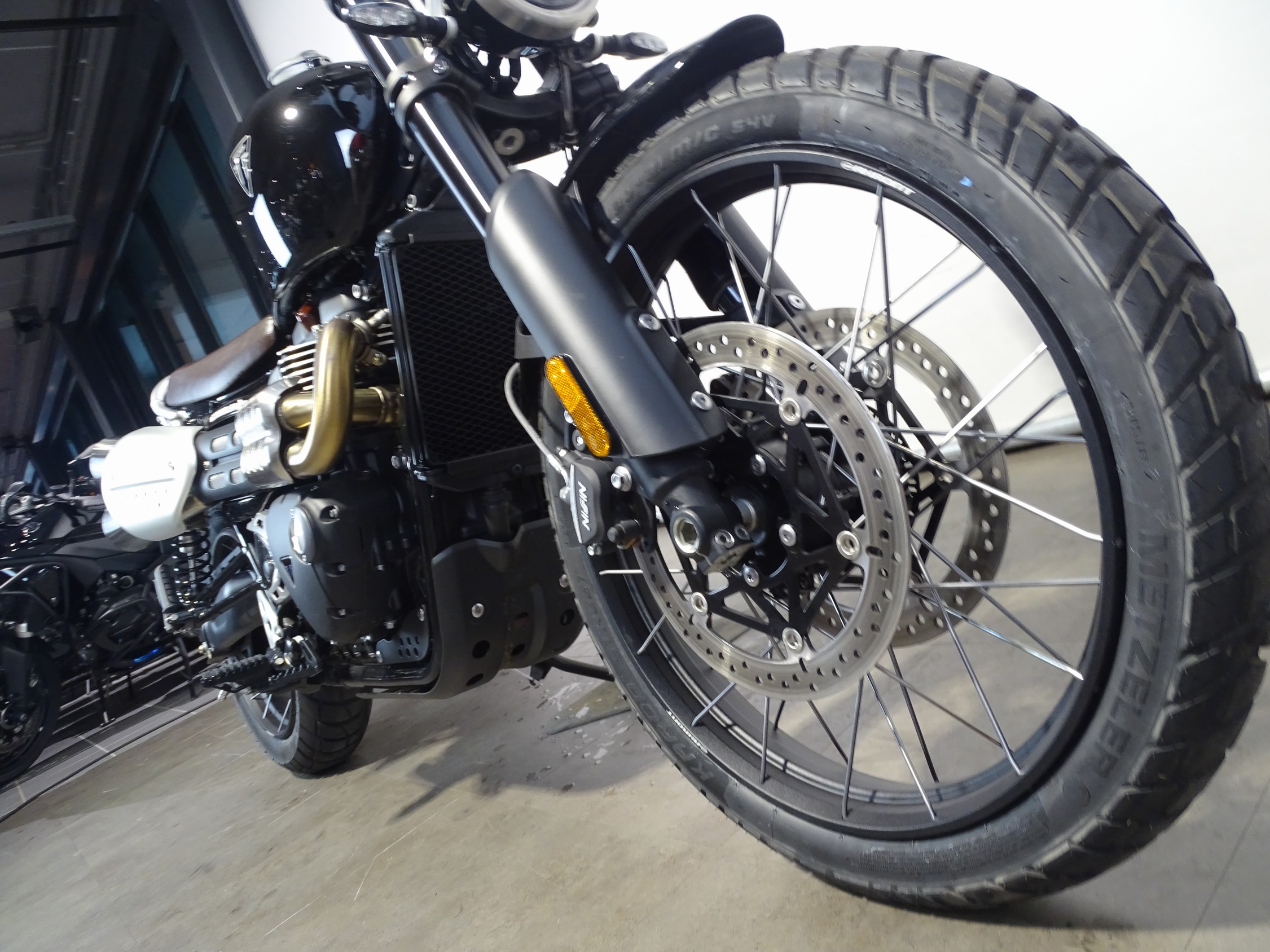 TRIUMPH SCRAMBLER 1200 X