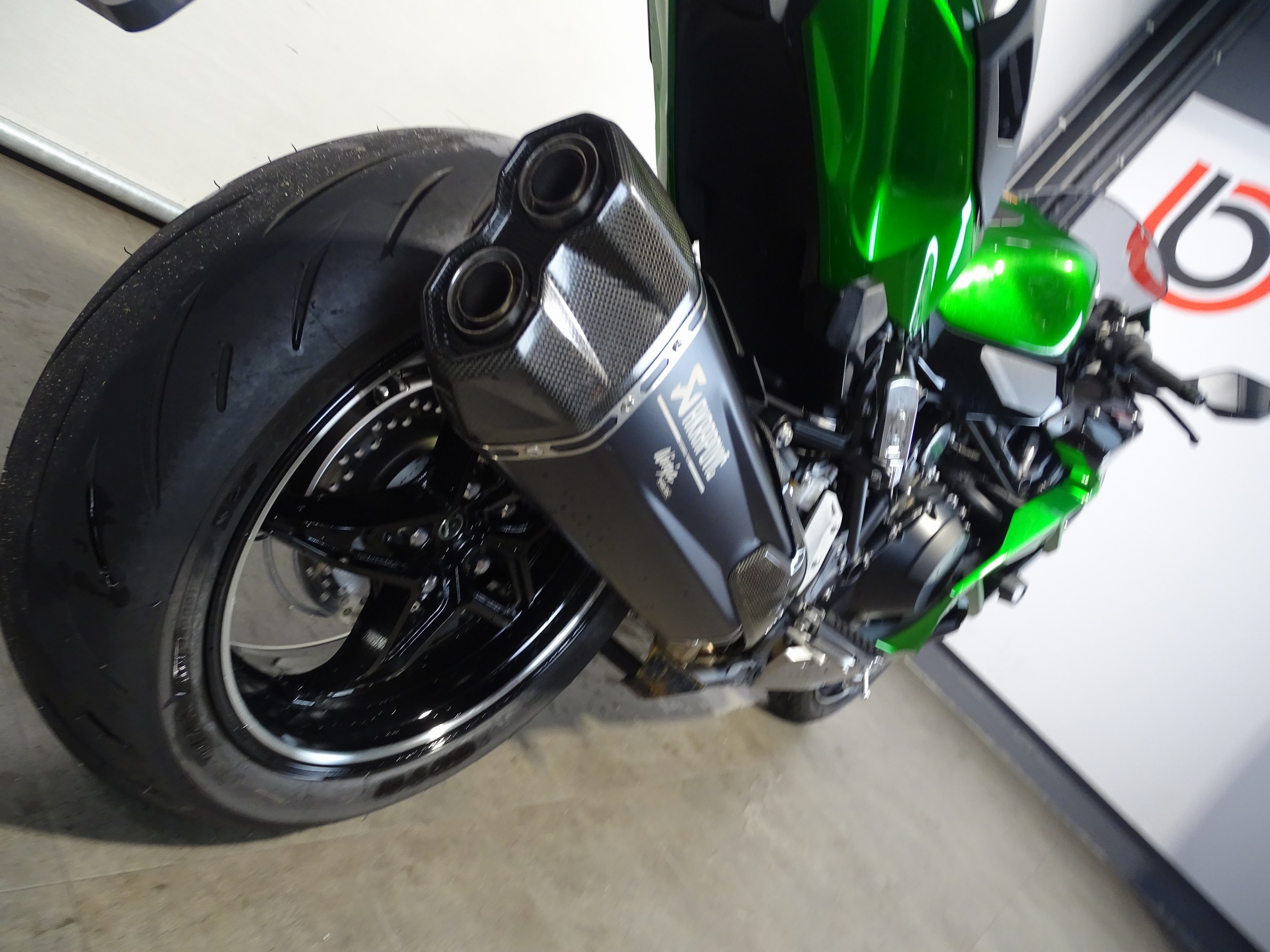 KAWASAKI NINJA H2 SX SE TOURER PERFORMA