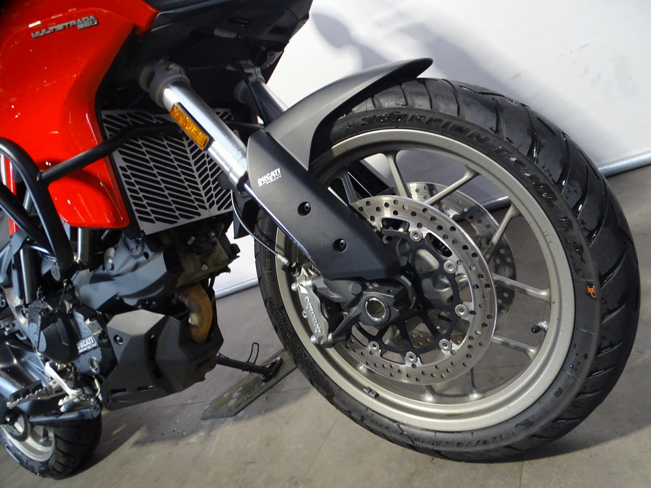 DUCATI - MULTISTRADA 950