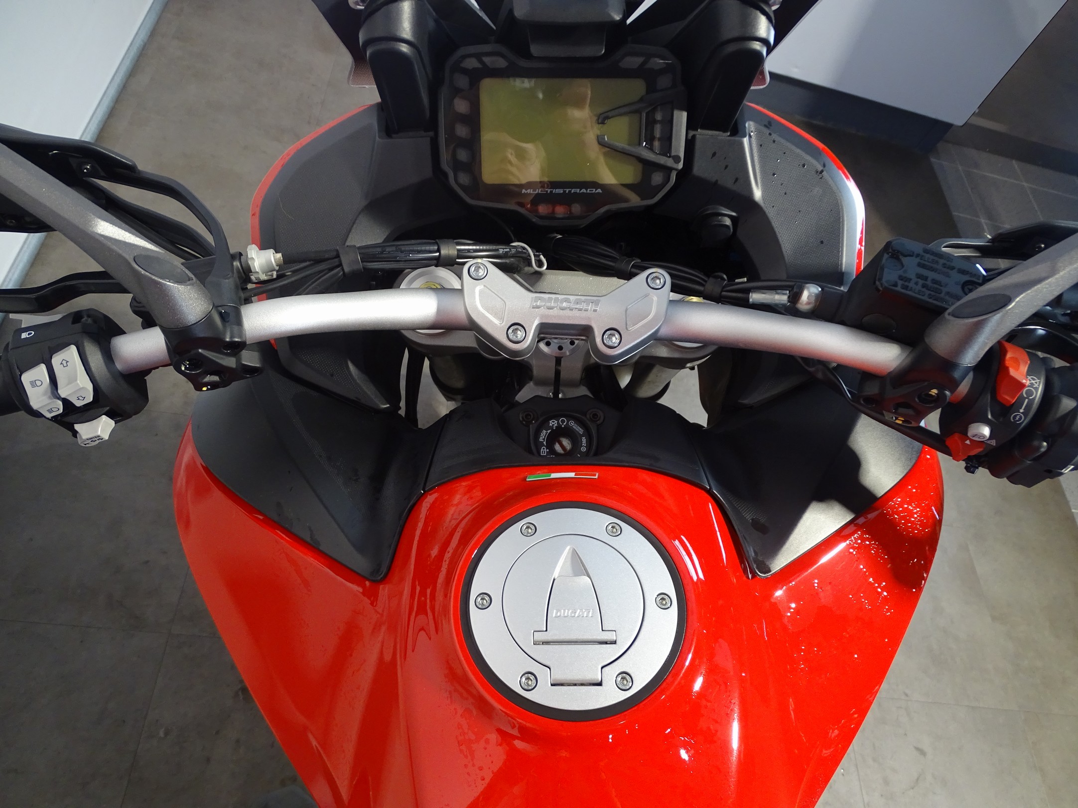 DUCATI - MULTISTRADA 950