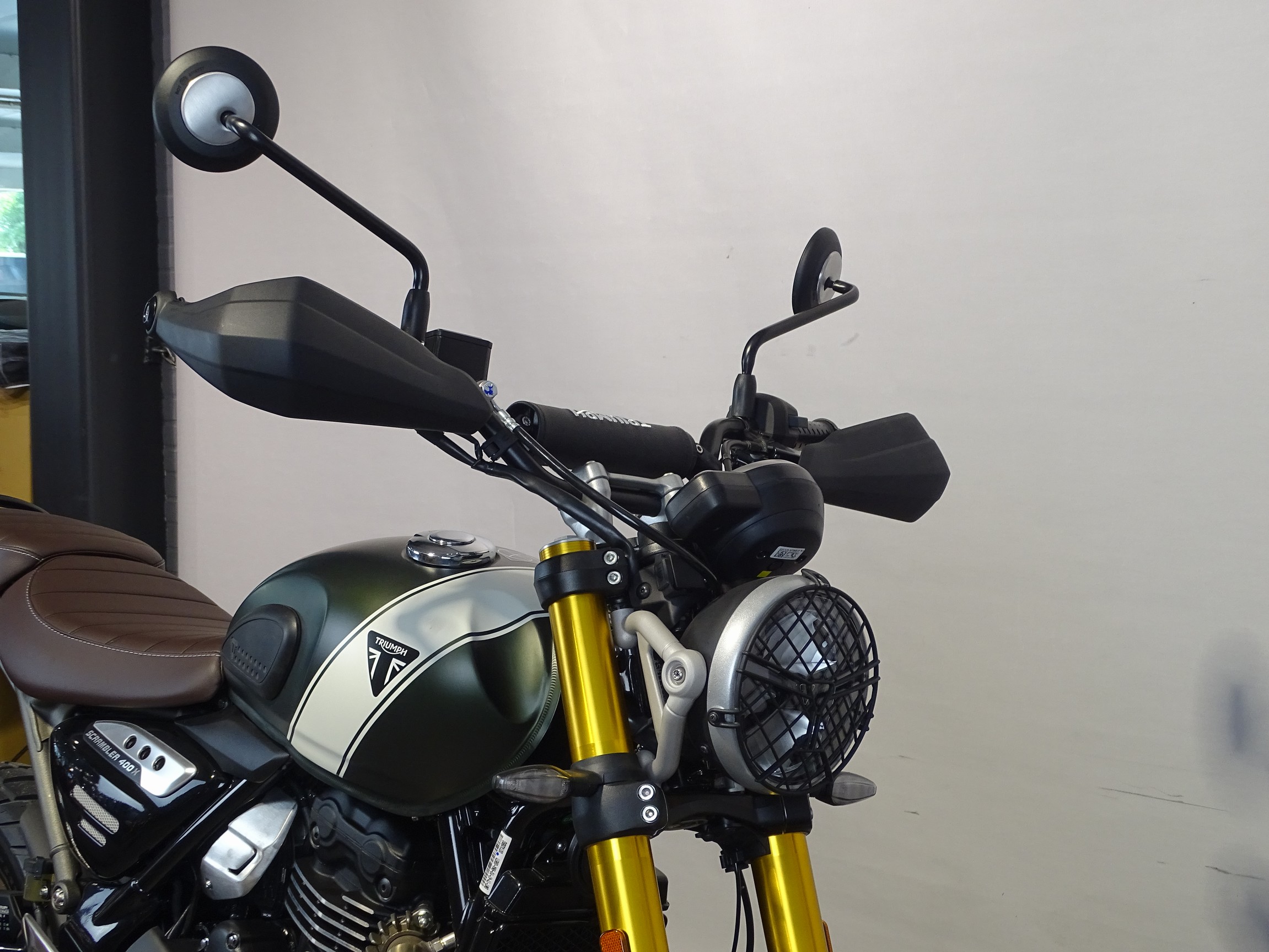 TRIUMPH SCRAMBLER 400 X