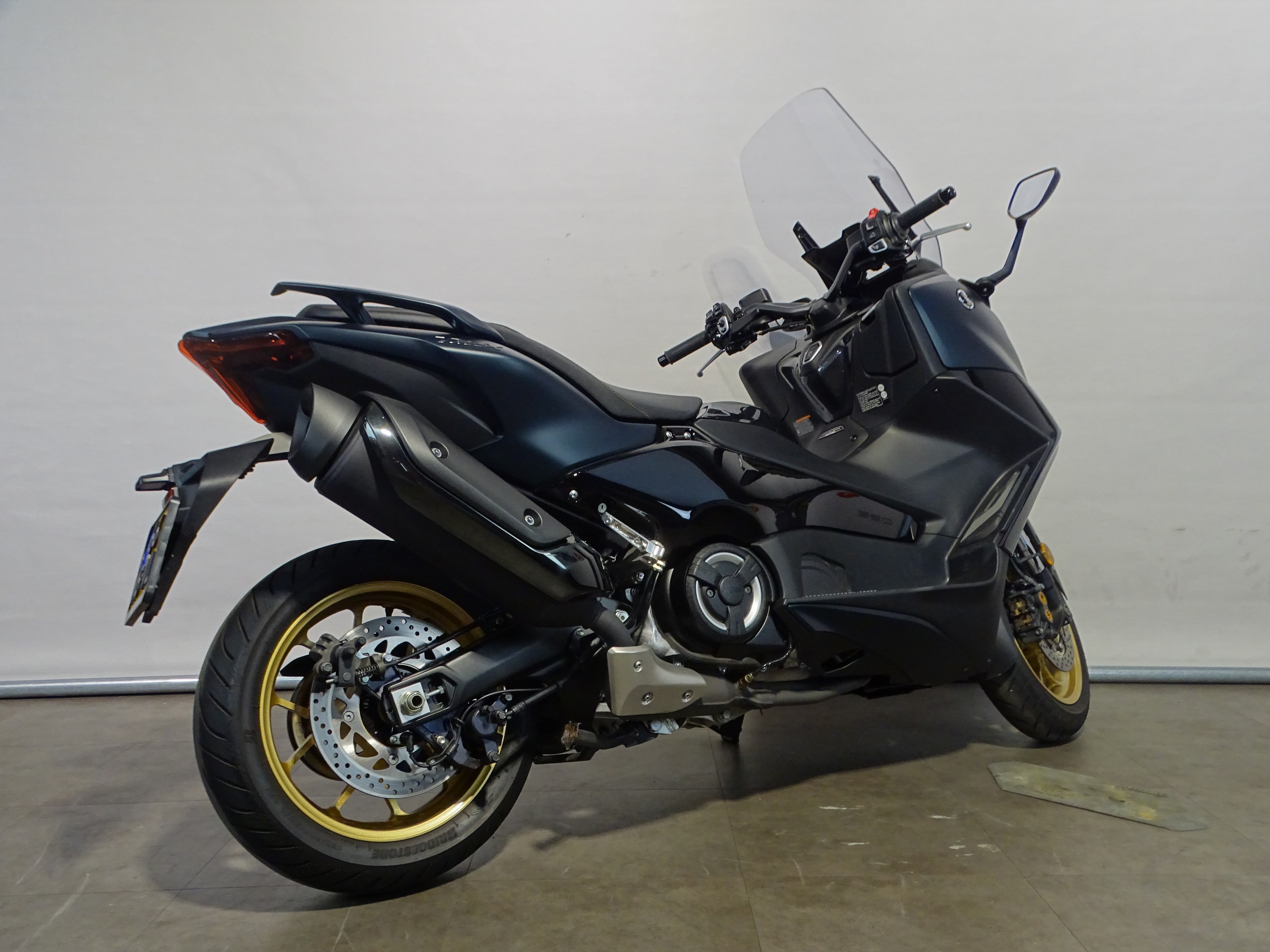 YAMAHA T-MAX TECH MAX