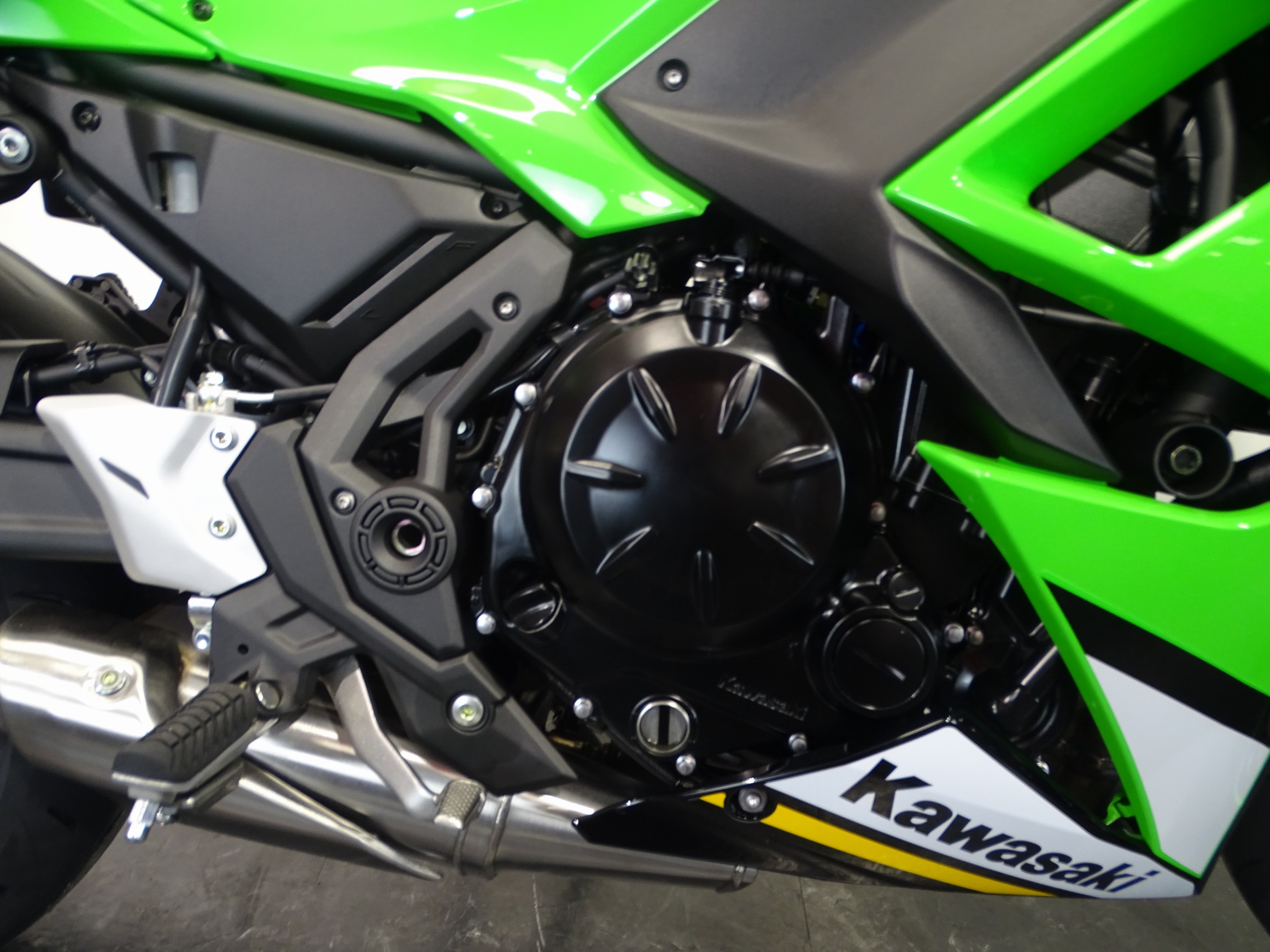 KAWASAKI NINJA 650