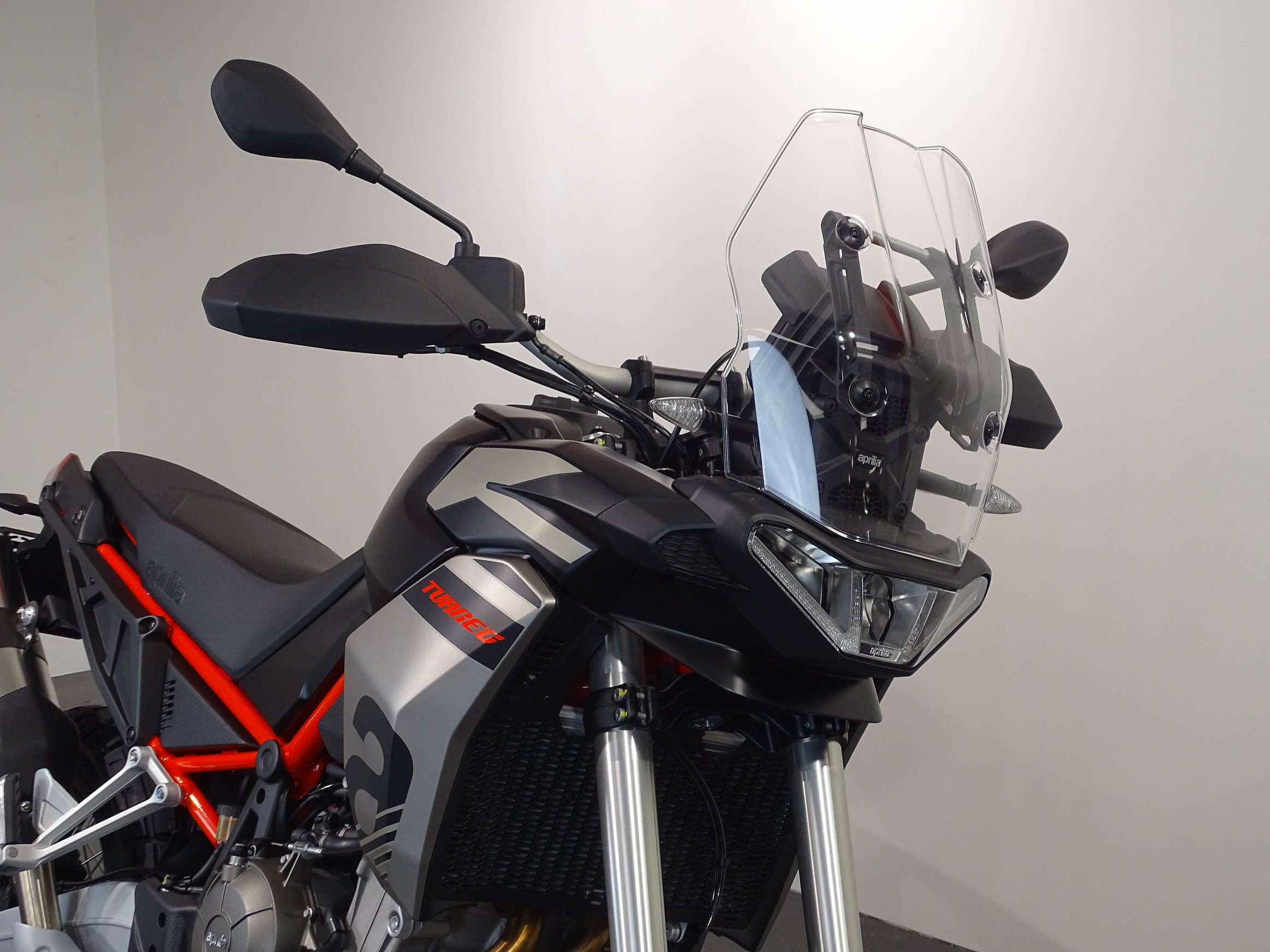APRILIA TUAREG 660