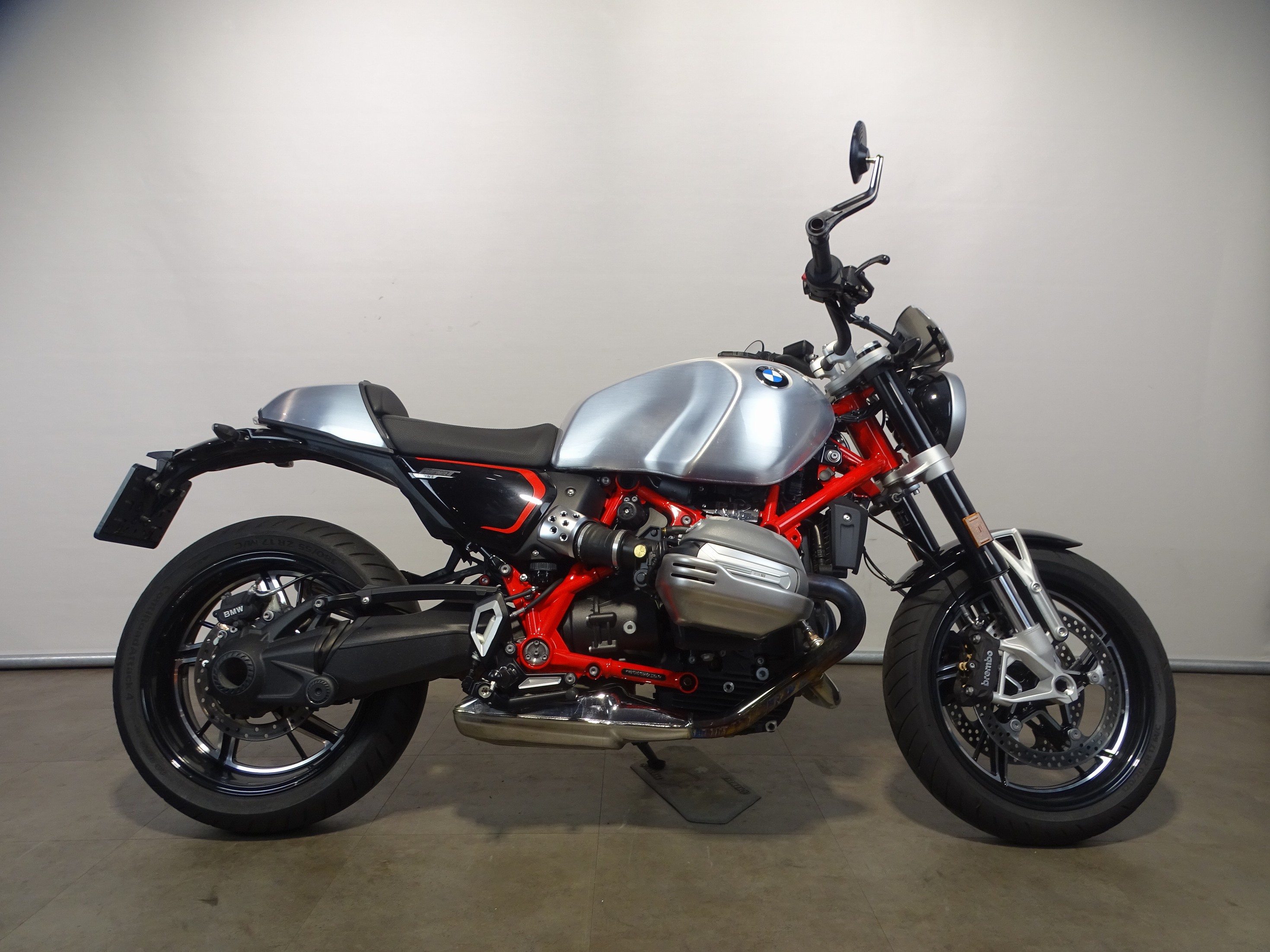 BMW R 12 NINE-T