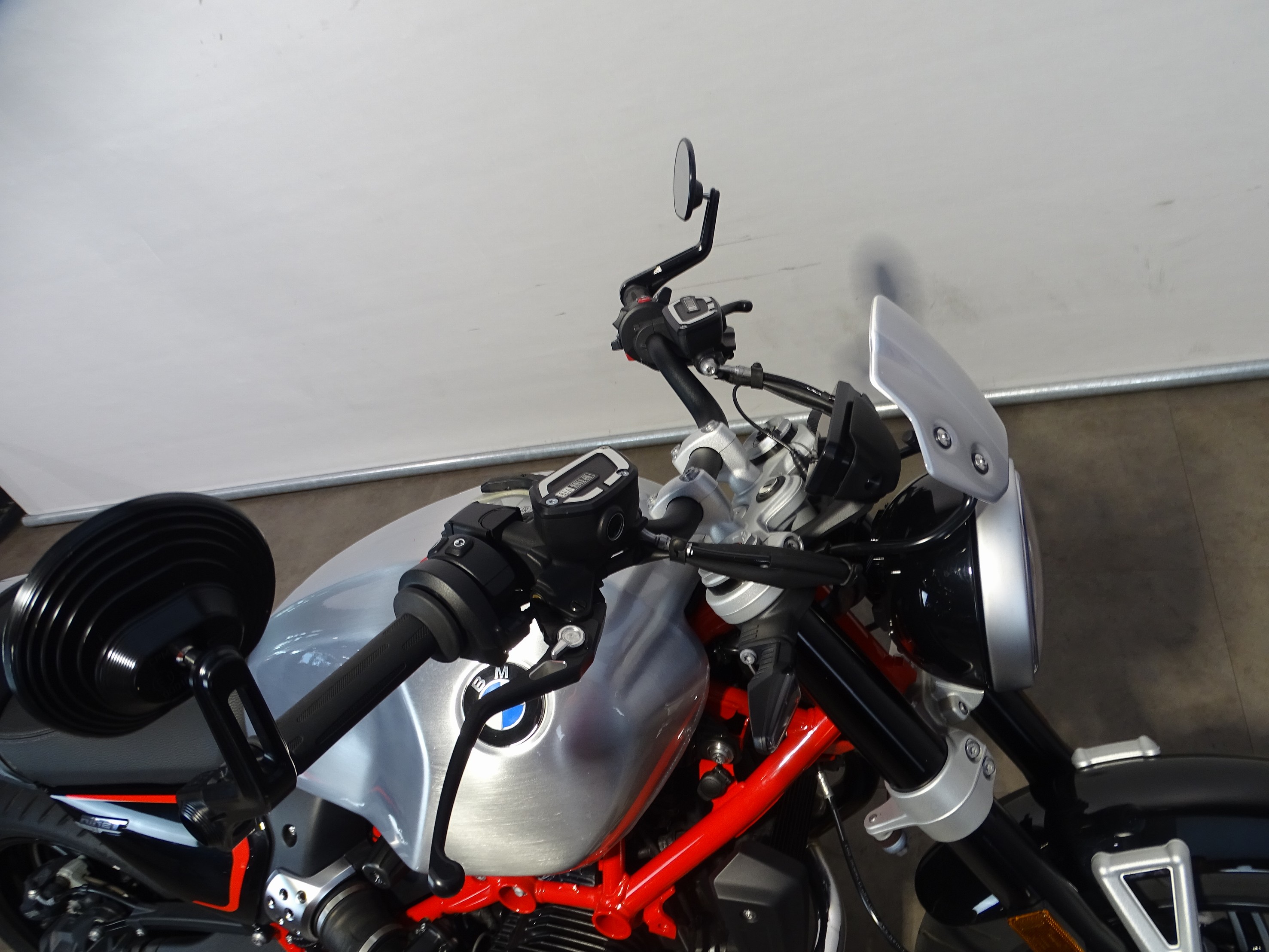 BMW R 12 NINE-T