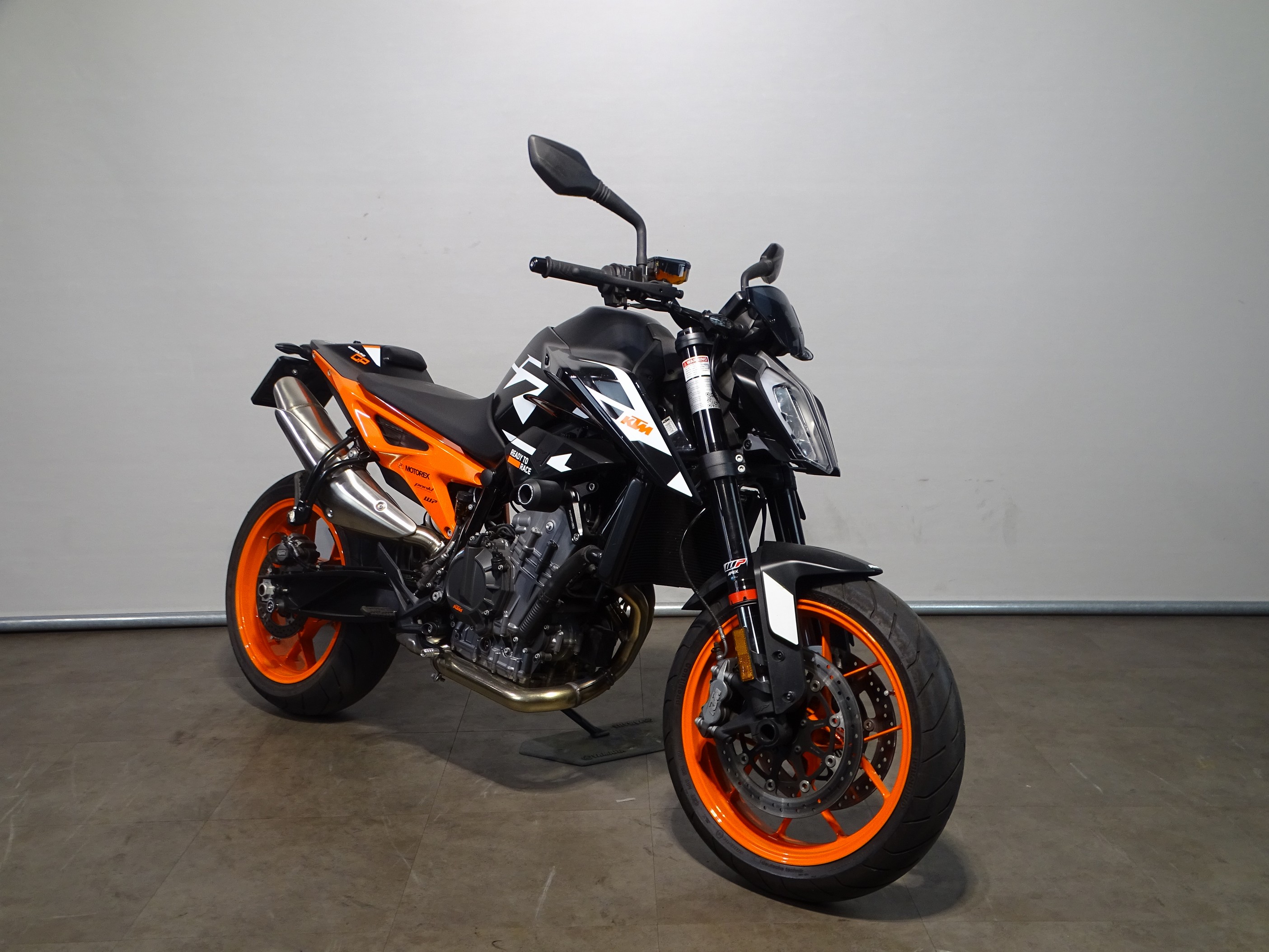 KTM 890 DUKE GP