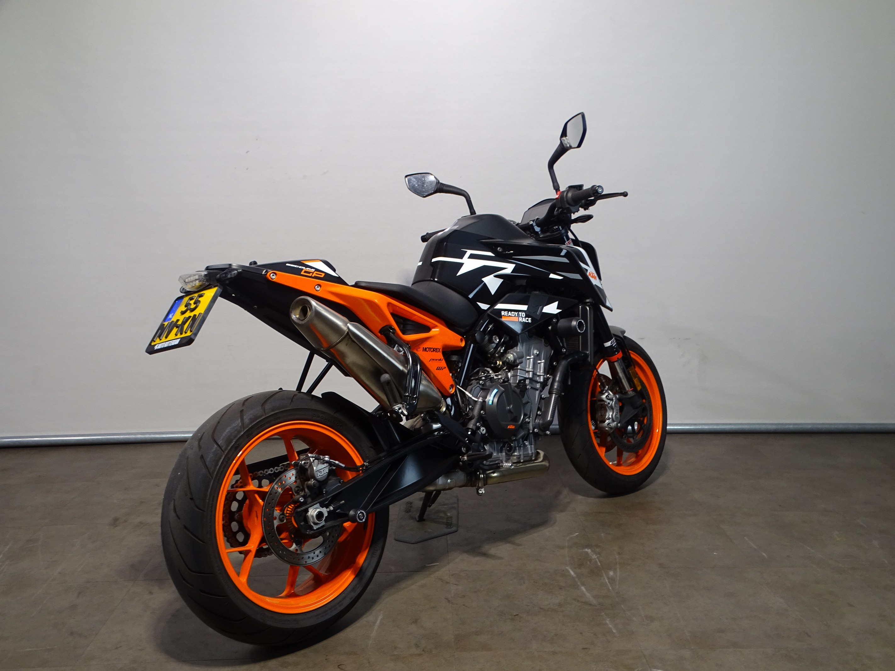 KTM 890 DUKE GP