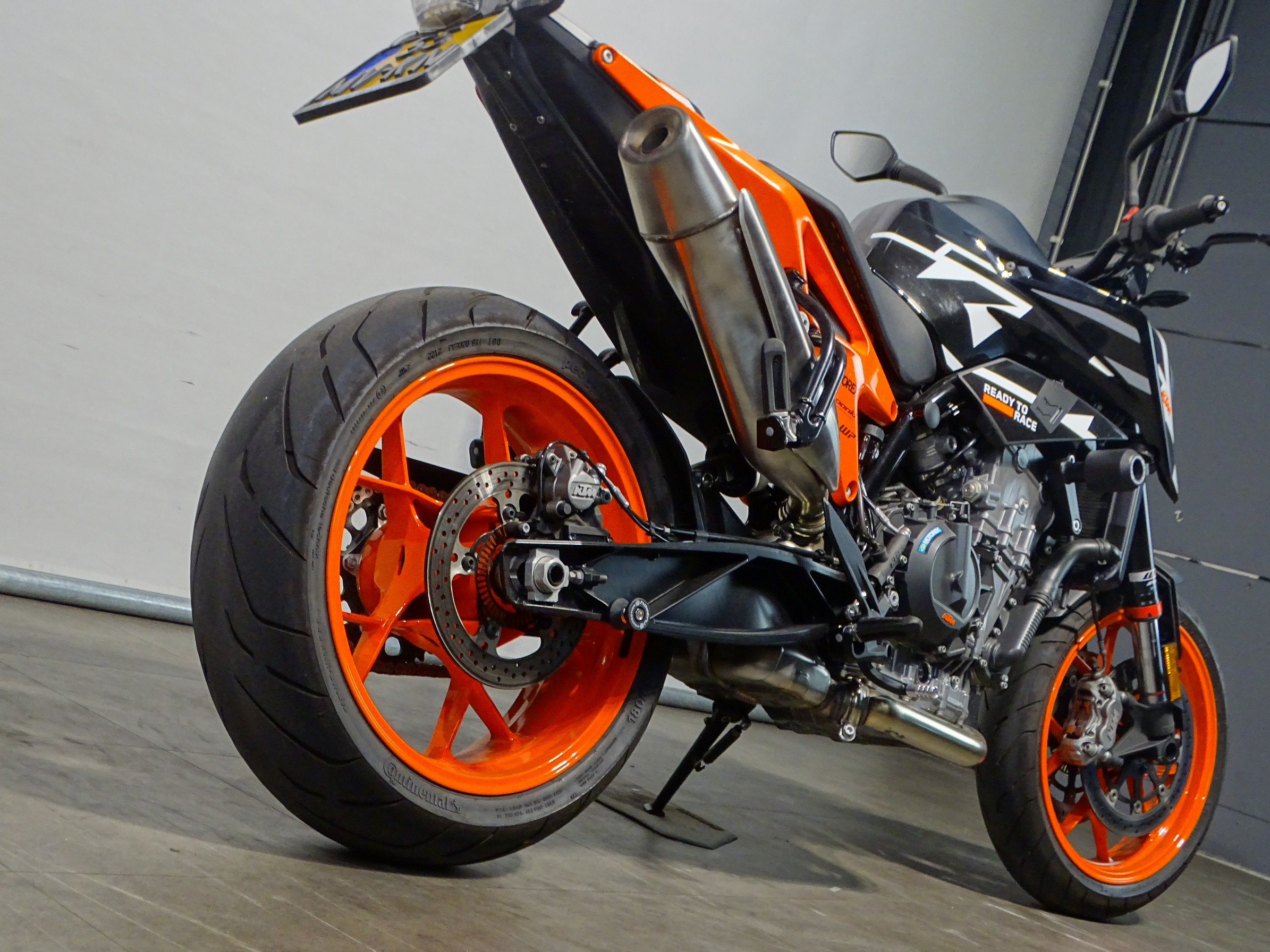 KTM 890 DUKE GP