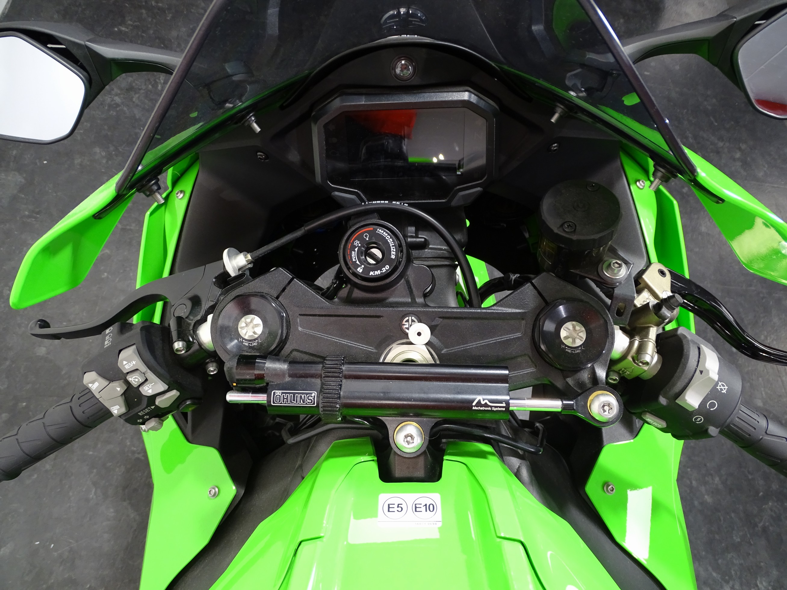 KAWASAKI ZX 10 RR
