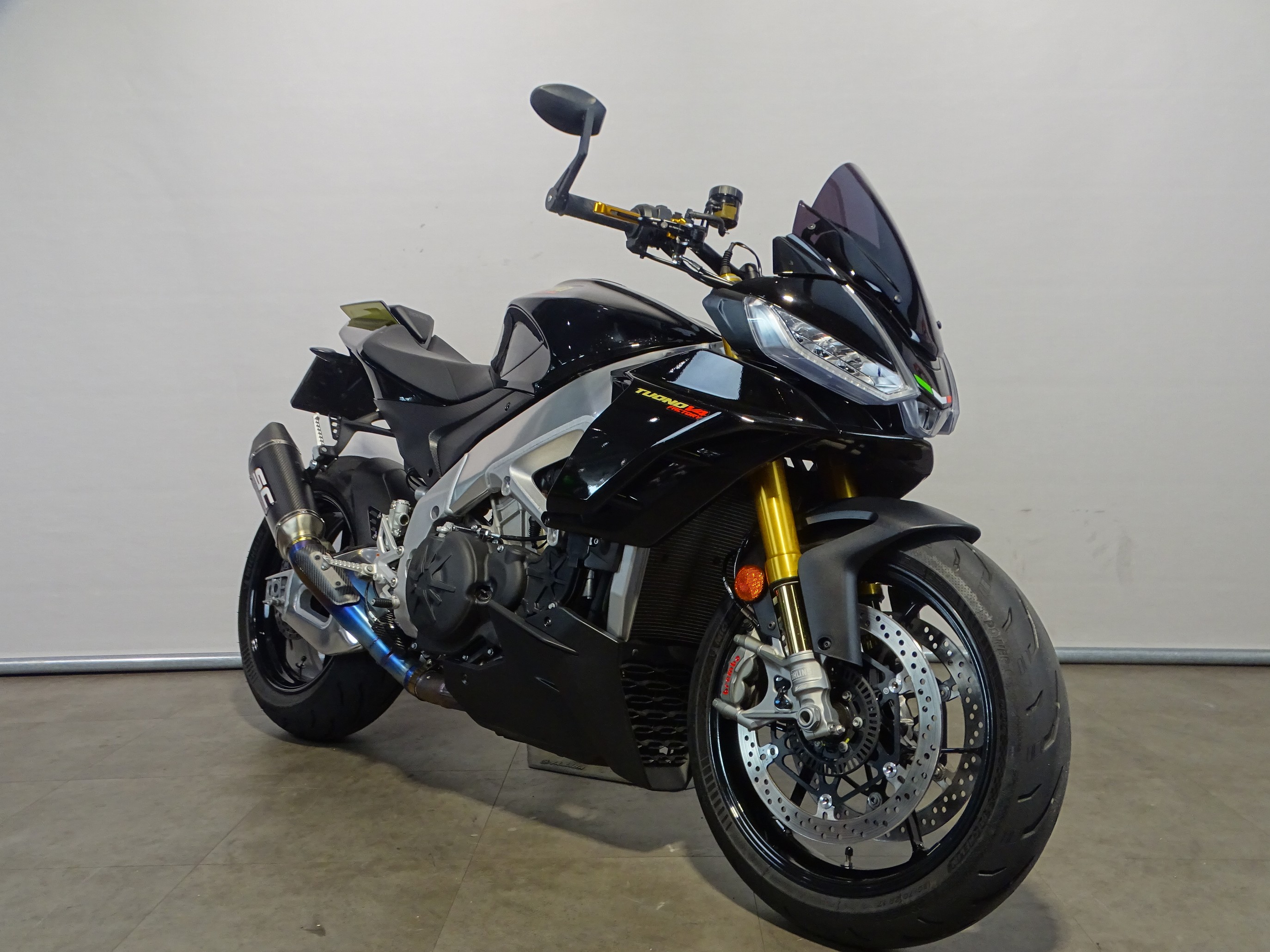 APRILIA TUONO V4 1100 E FACTORY