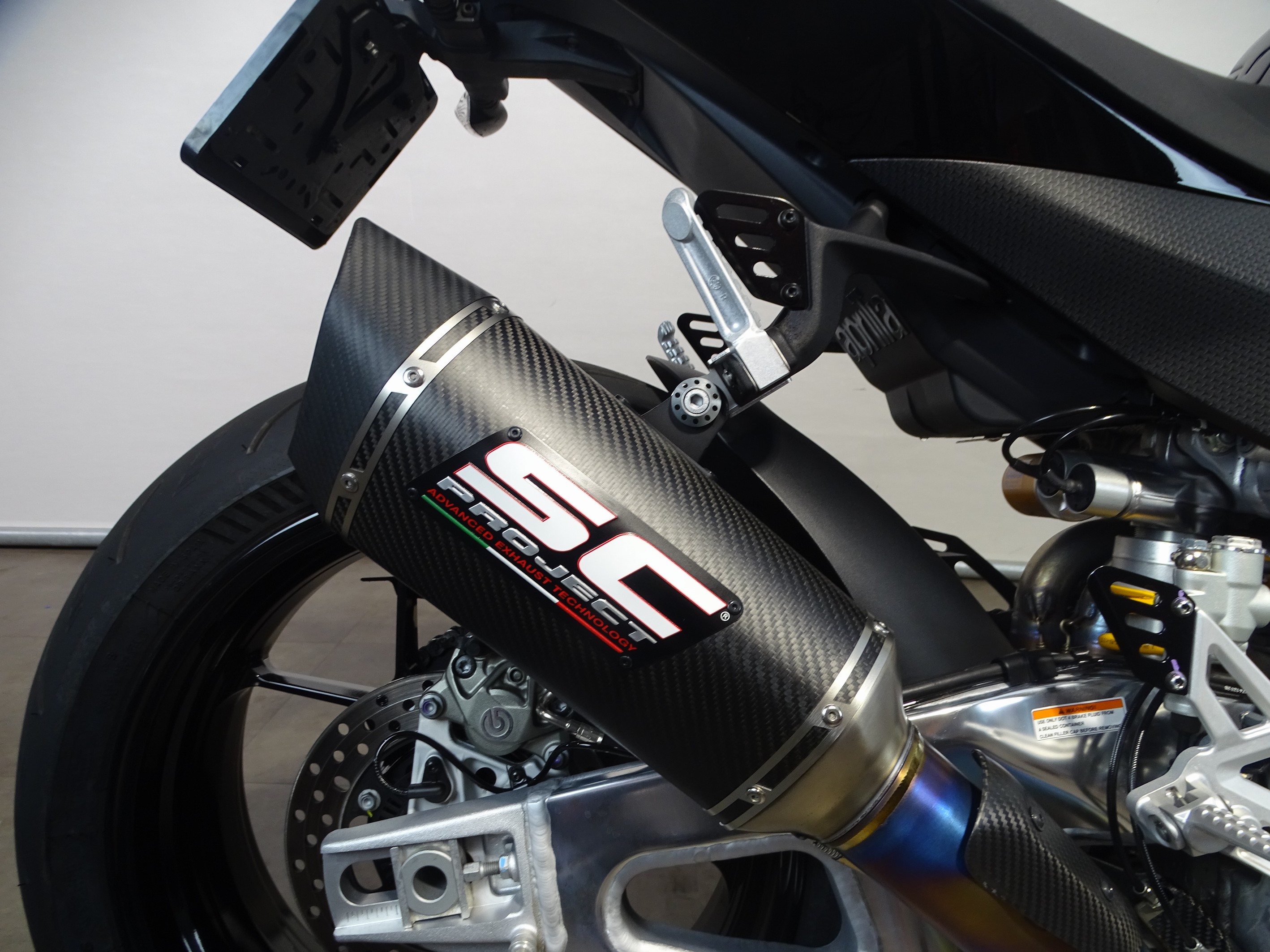 APRILIA TUONO V4 1100 E FACTORY