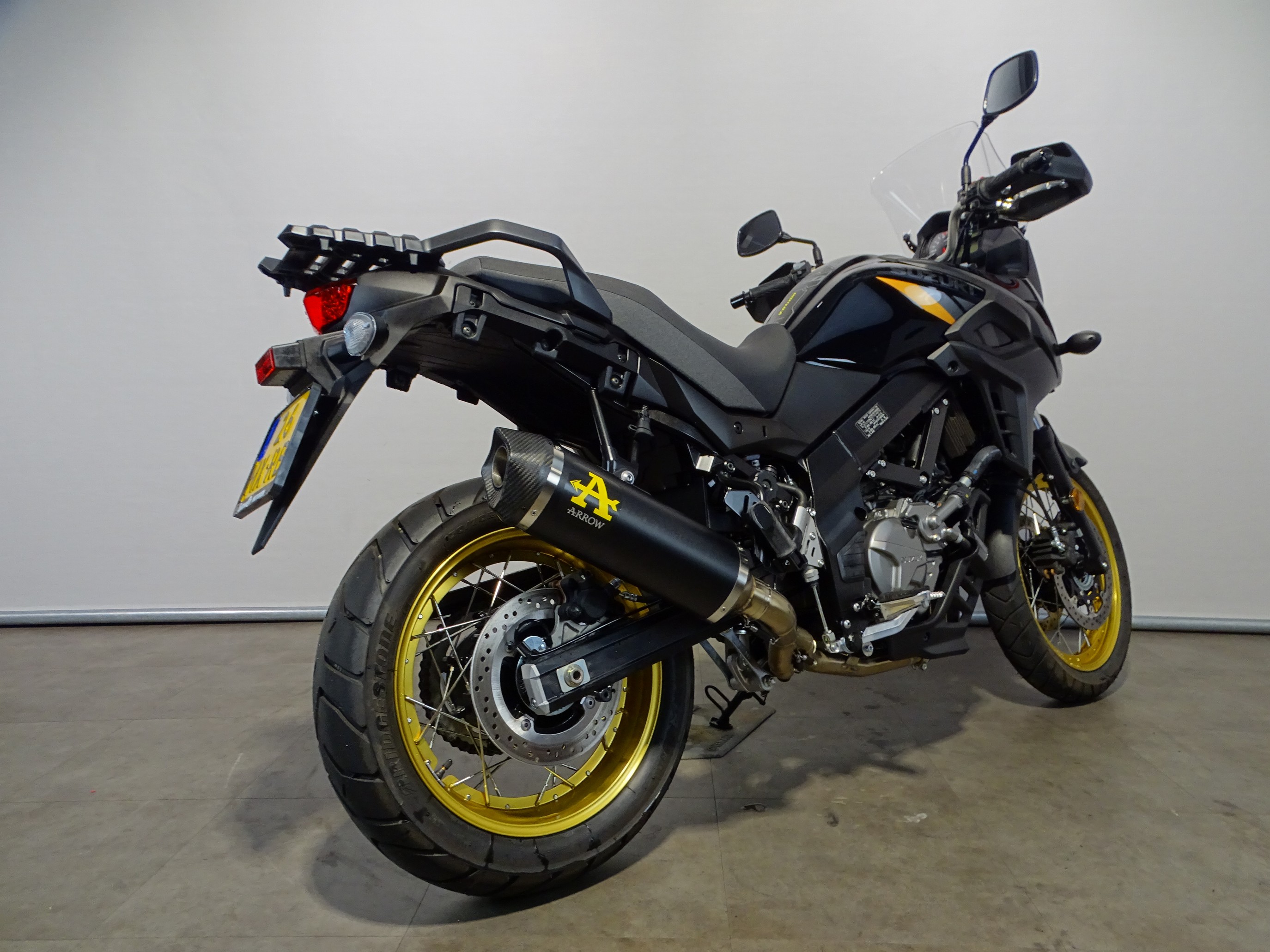 SUZUKI DL 650 XTA