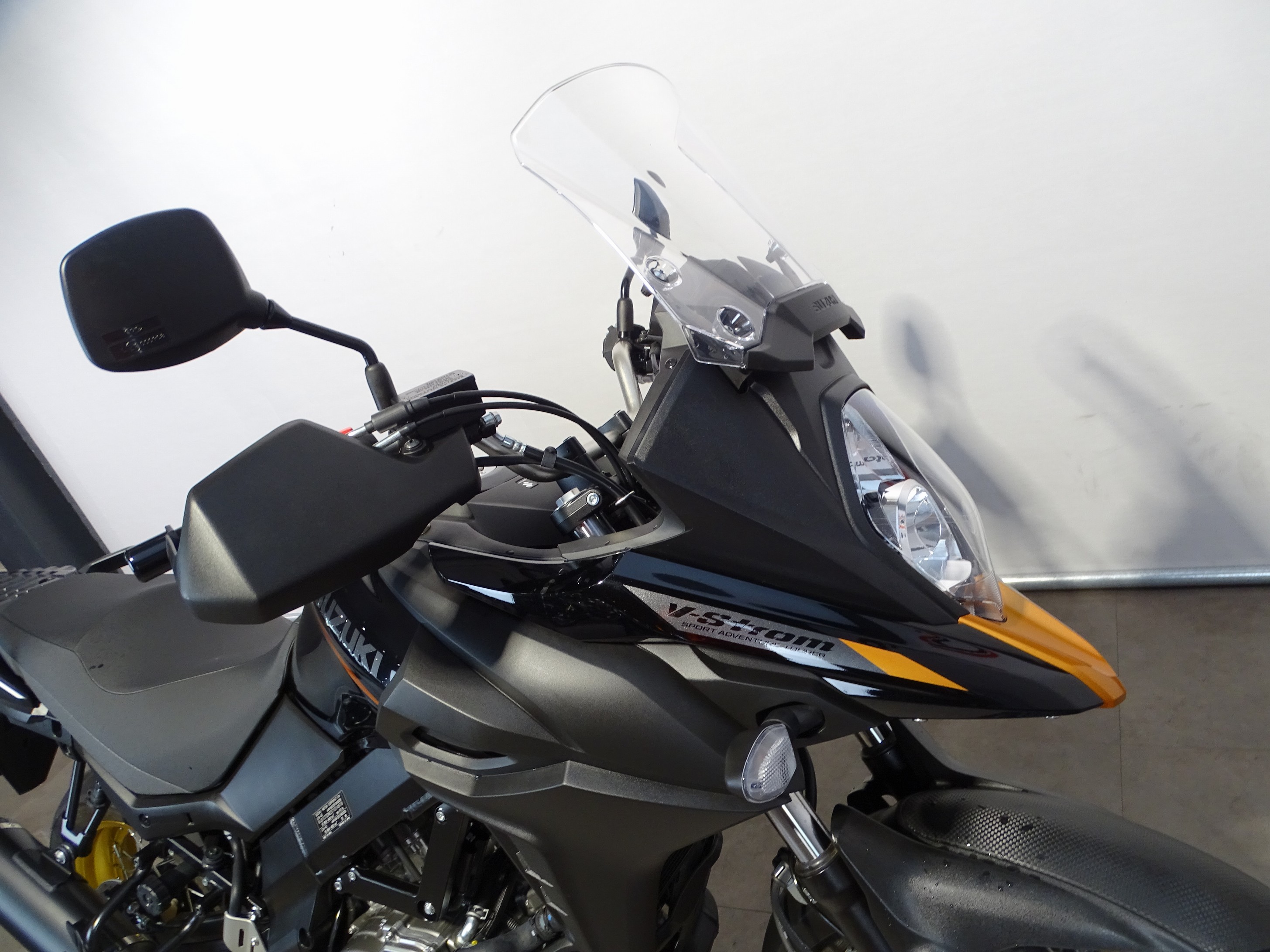 SUZUKI DL 650 XTA