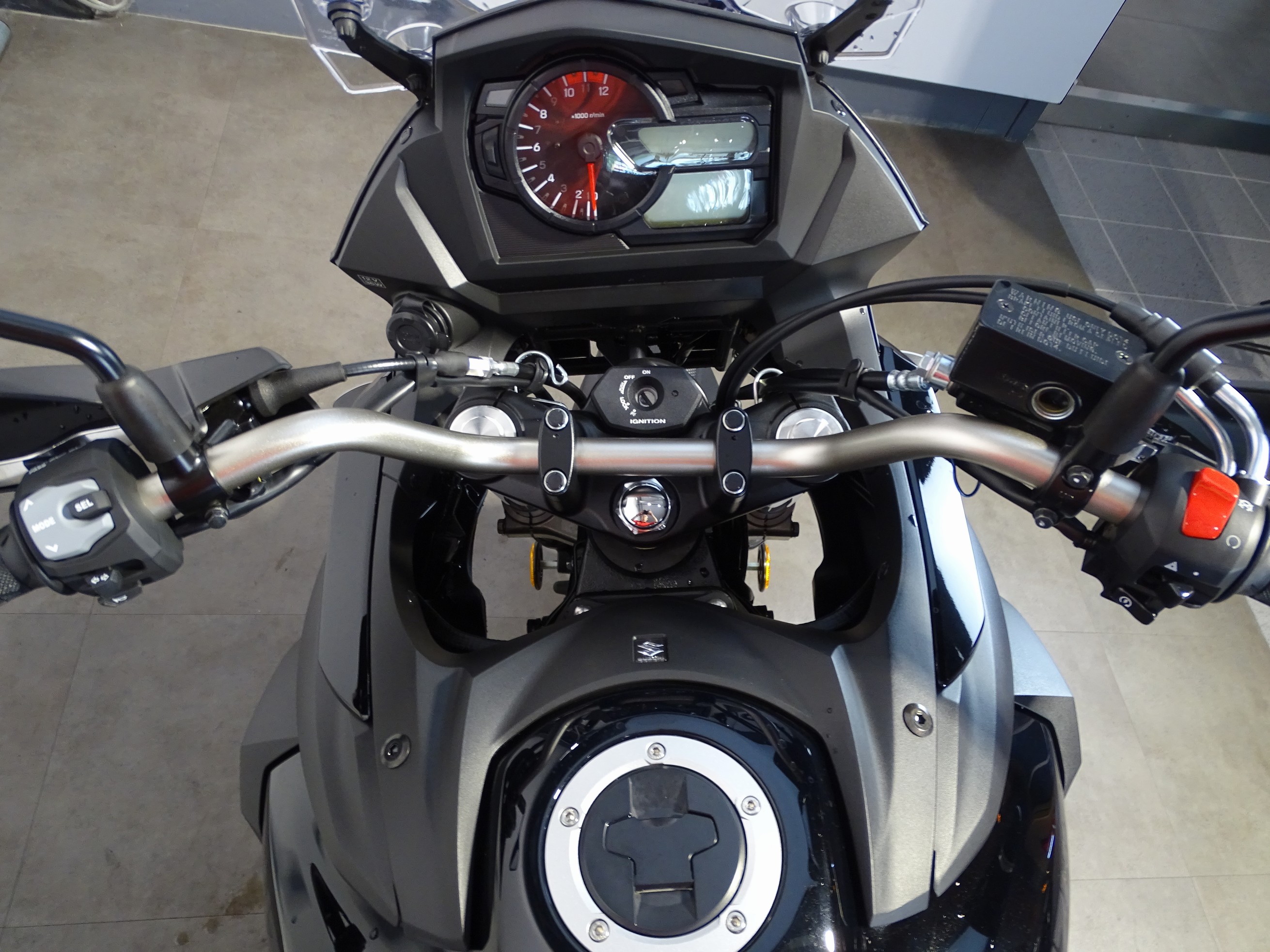 SUZUKI DL 650 XTA