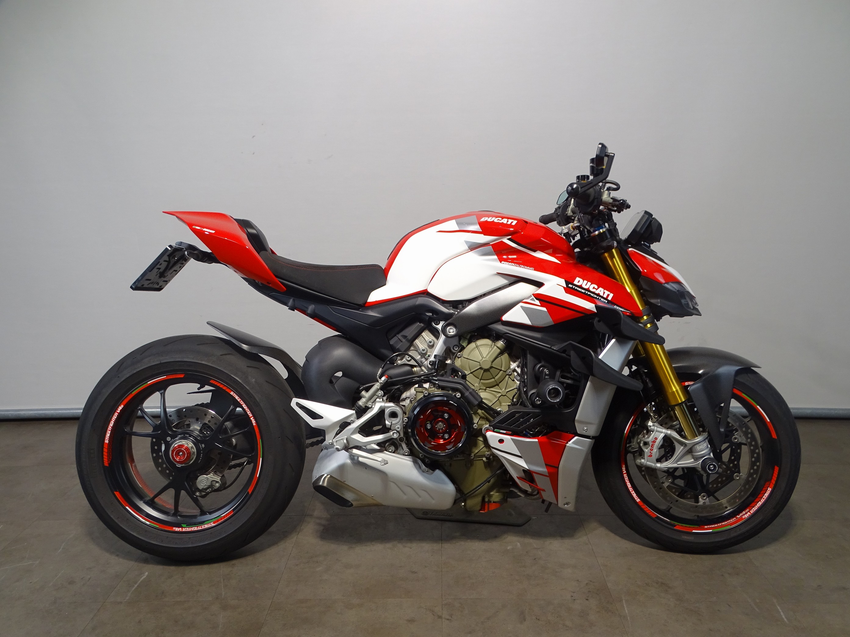 DUCATI STREETFIGHTER V4 S