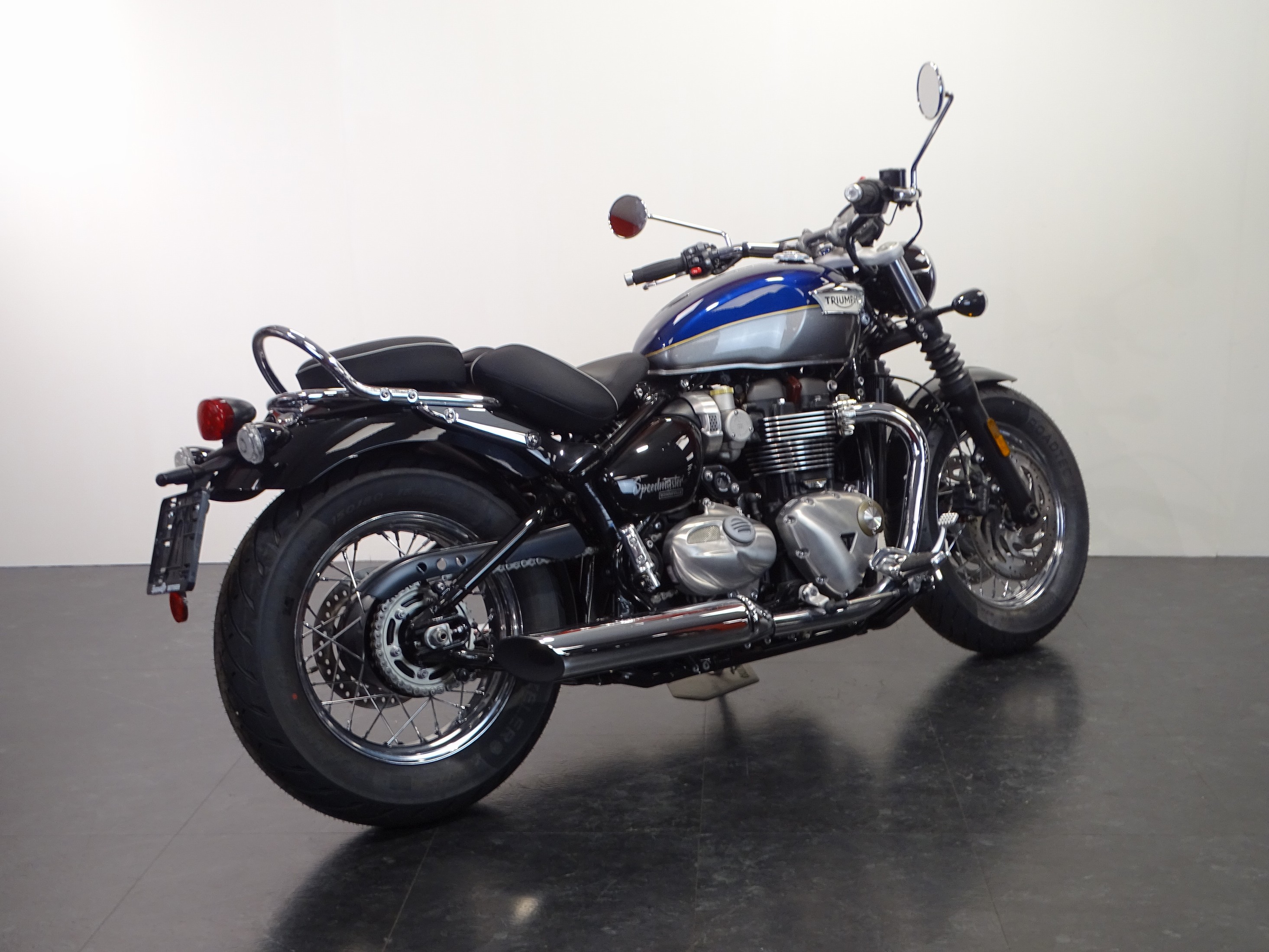 TRIUMPH BONNEVILLE SPEEDMASTER