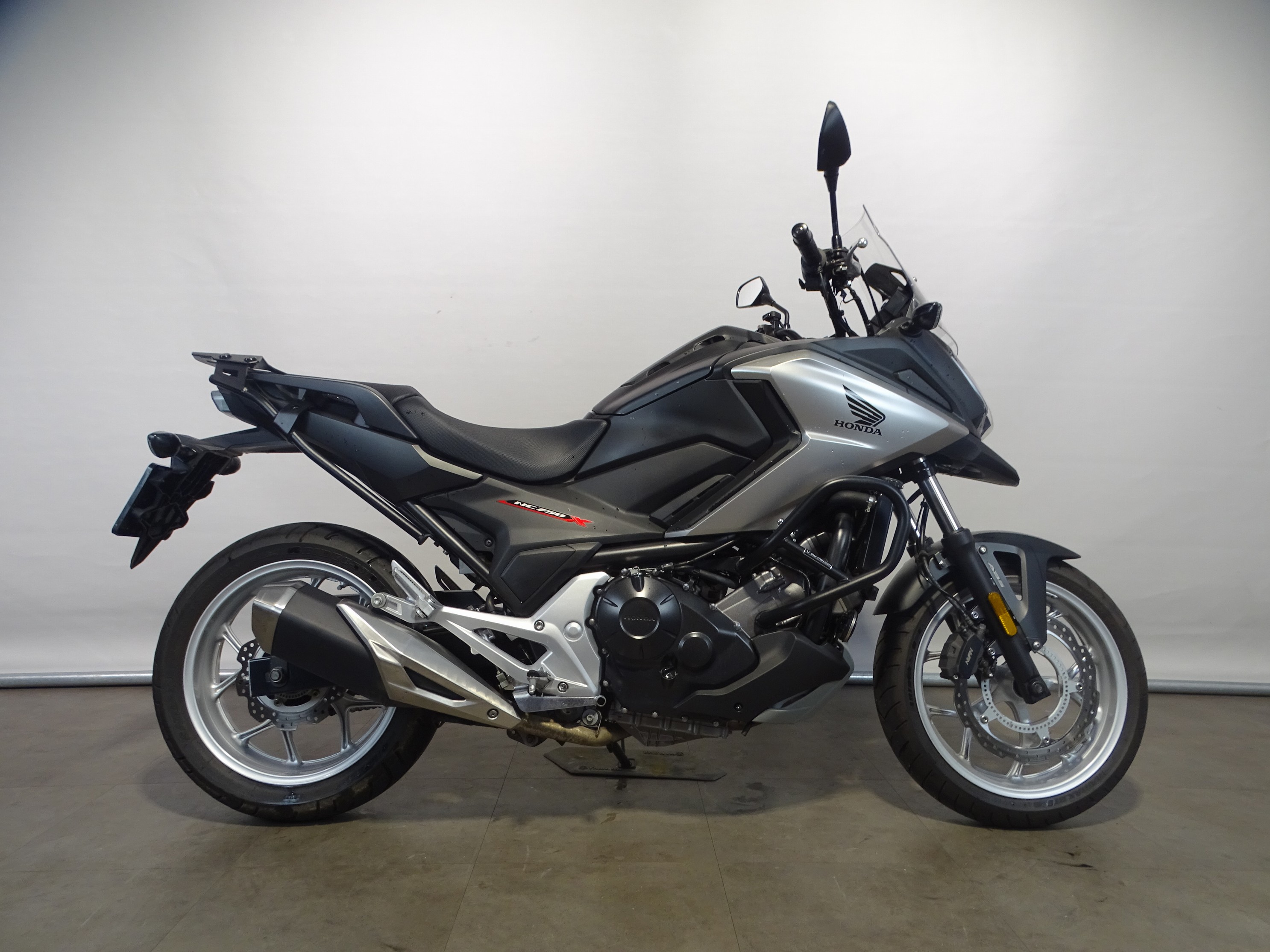 HONDA - NC 750 X ABS