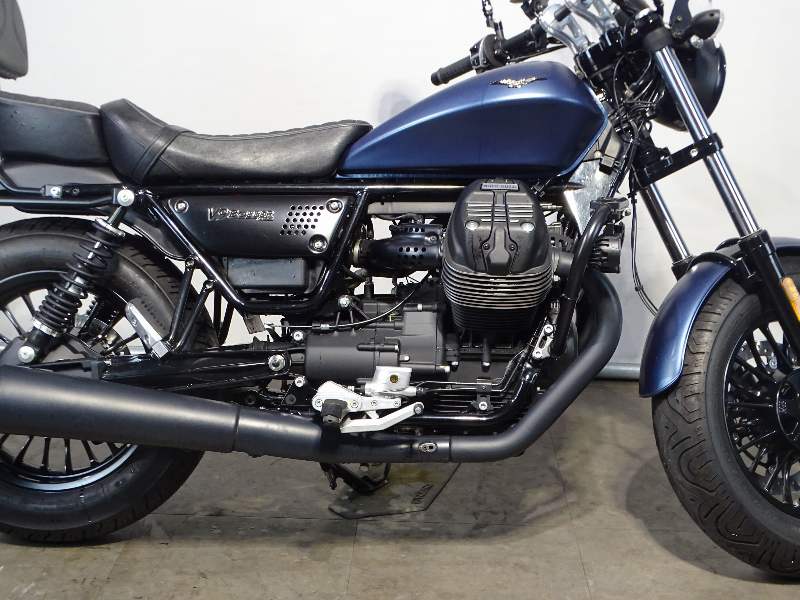 MOTO GUZZI V 9 BOBBER