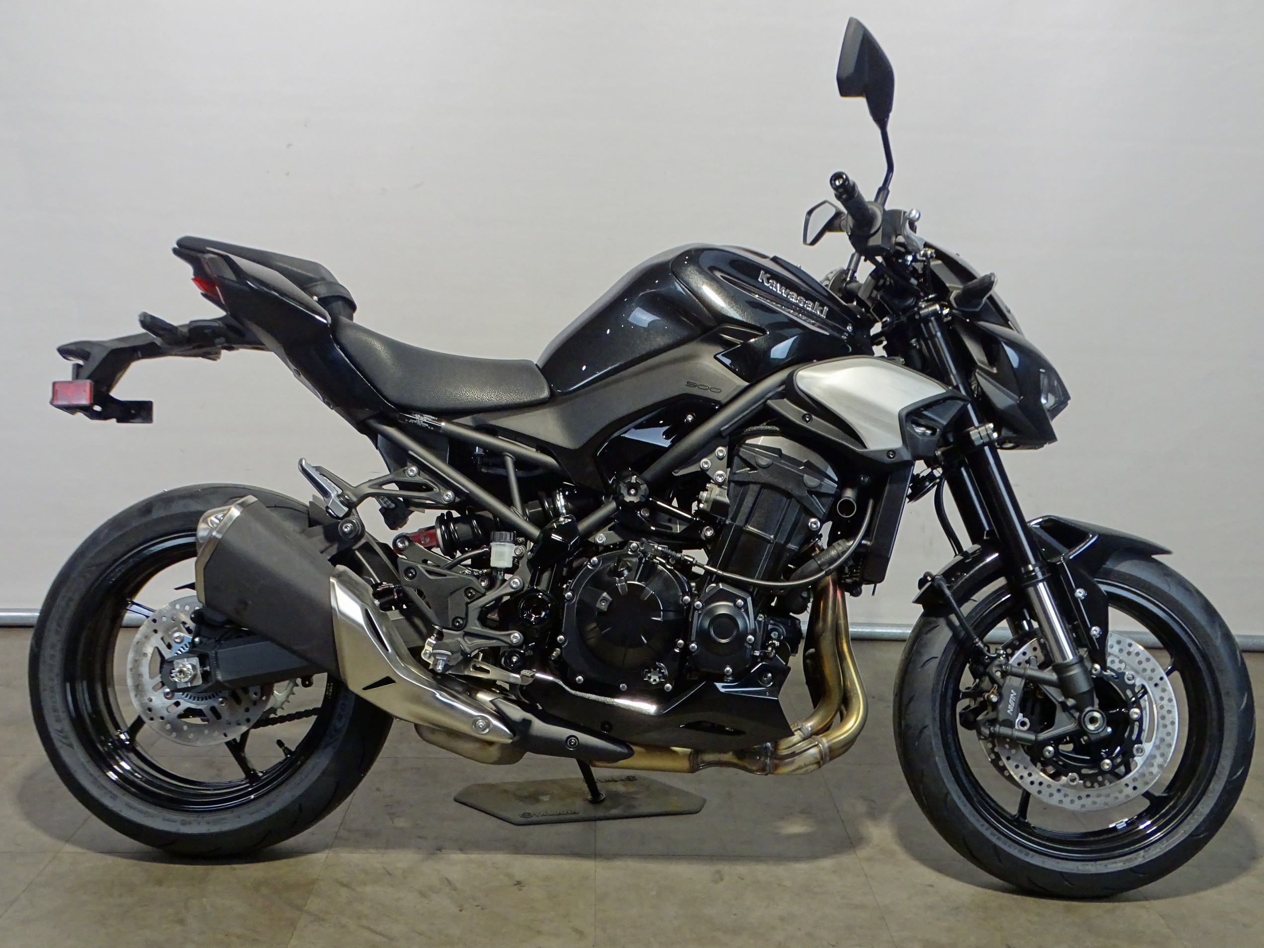 KAWASAKI Z 900 70 KW