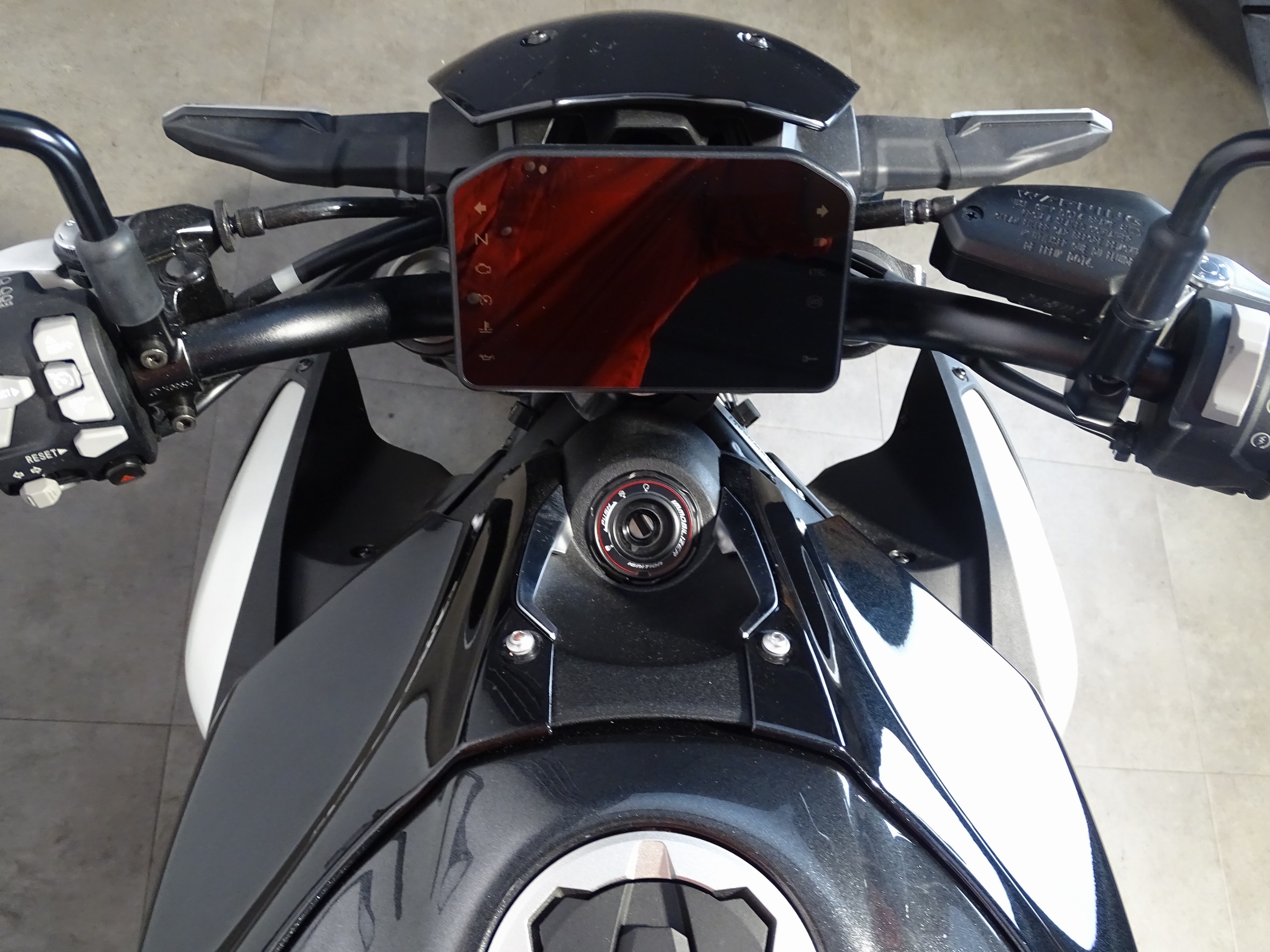KAWASAKI Z 900 70 KW